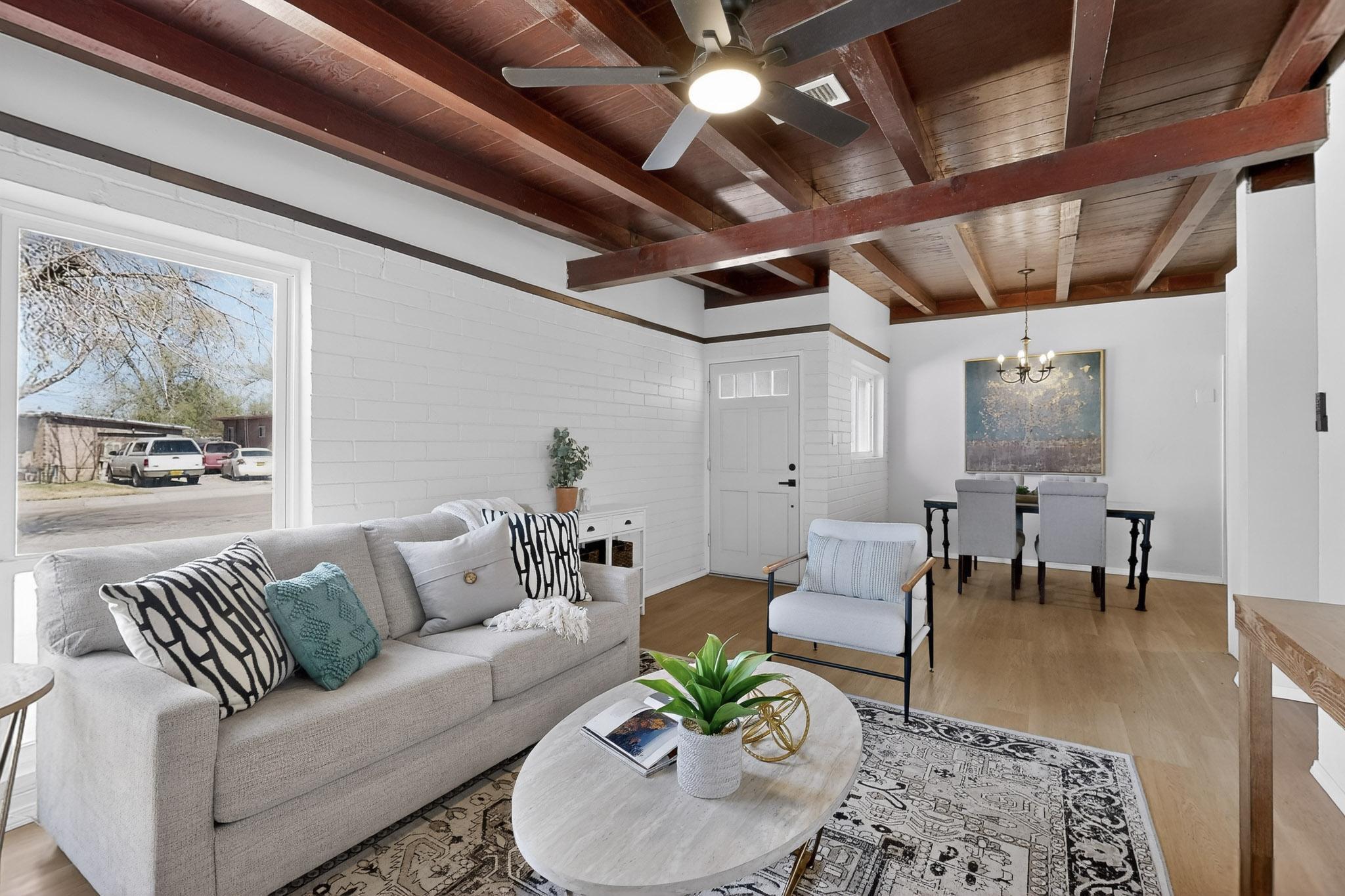 1114 Elizabeth Street NE