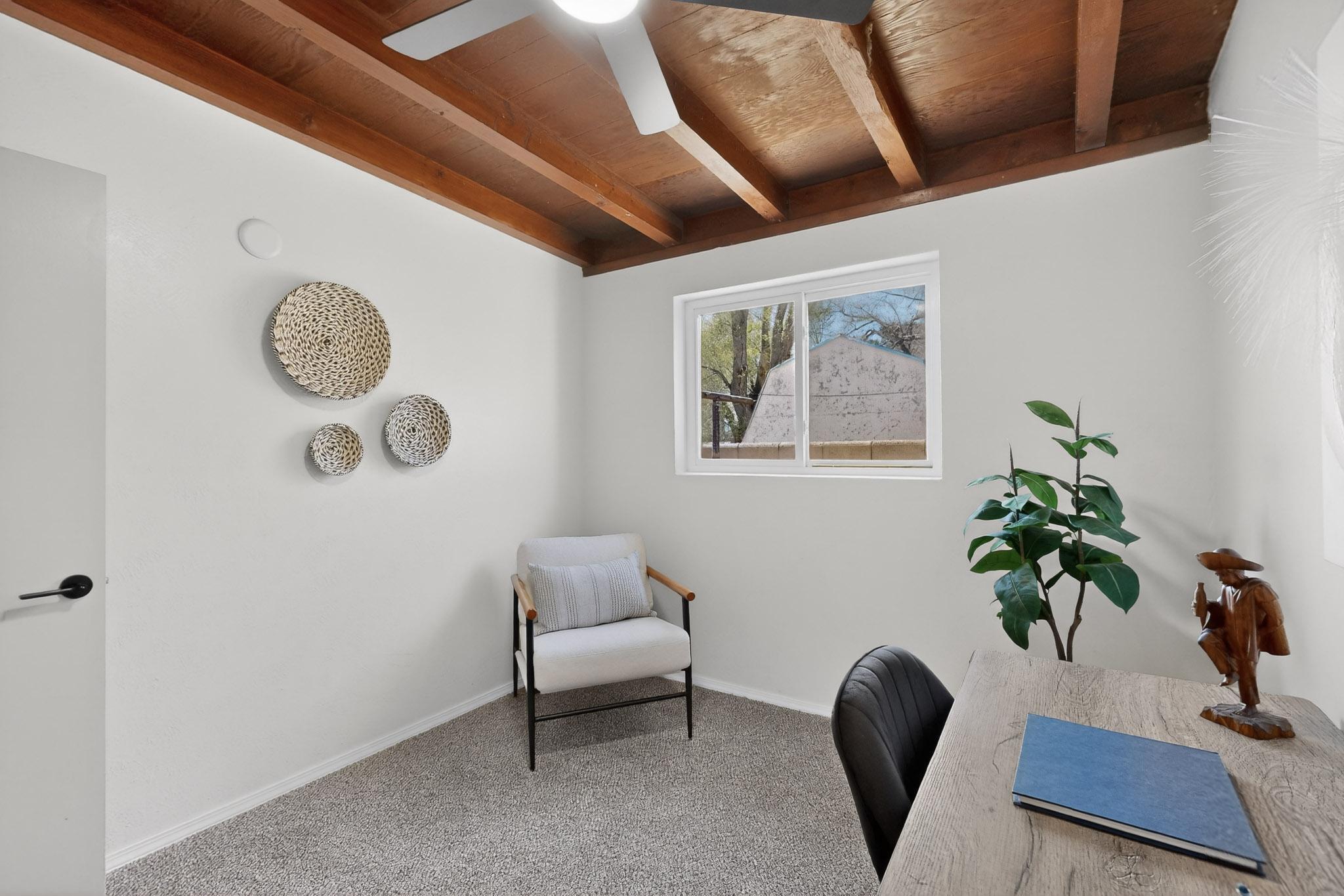 1114 Elizabeth Street NE