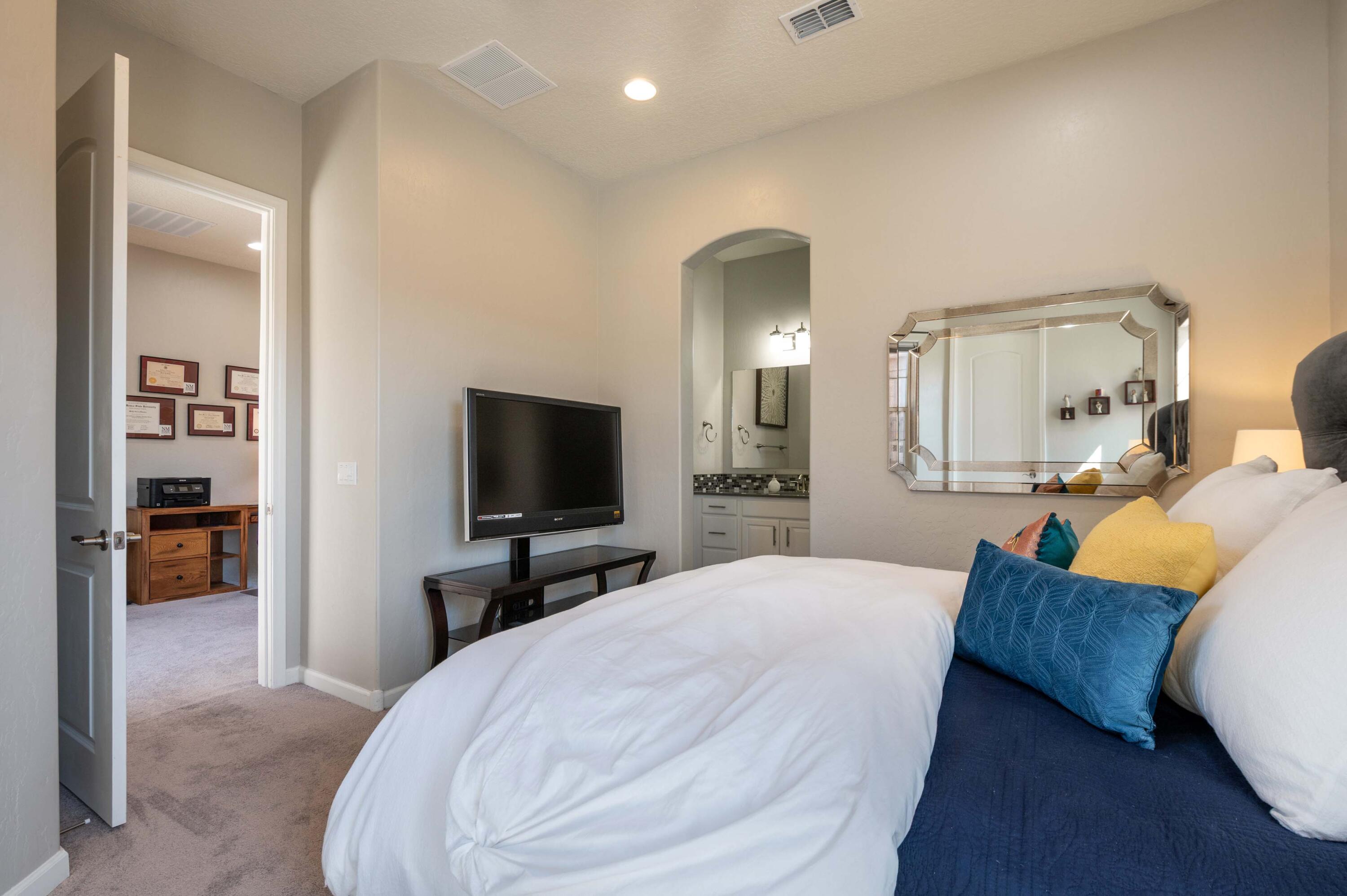 2235 Cebolla Creek Way NW