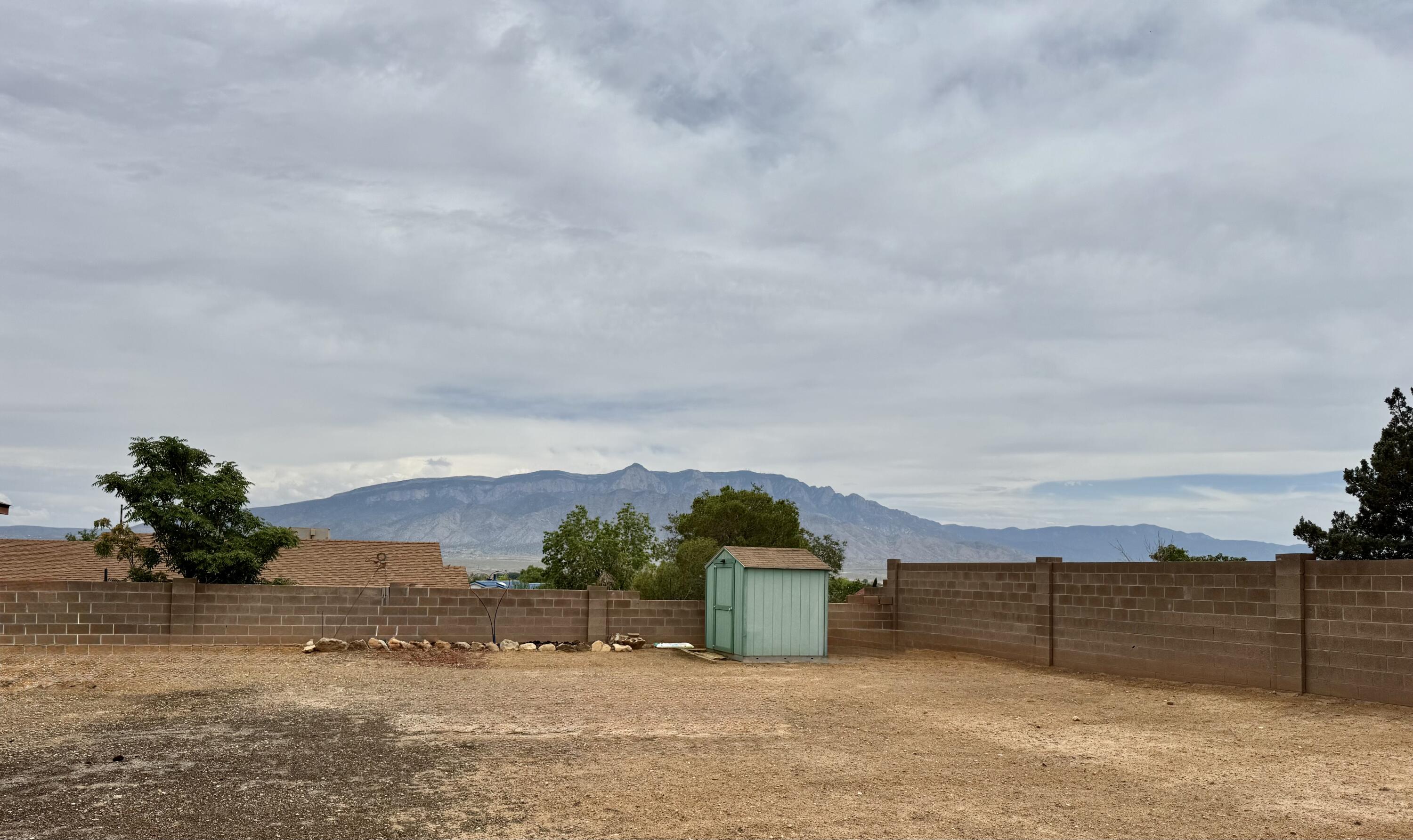 6496 Gambel Quail Road NE
