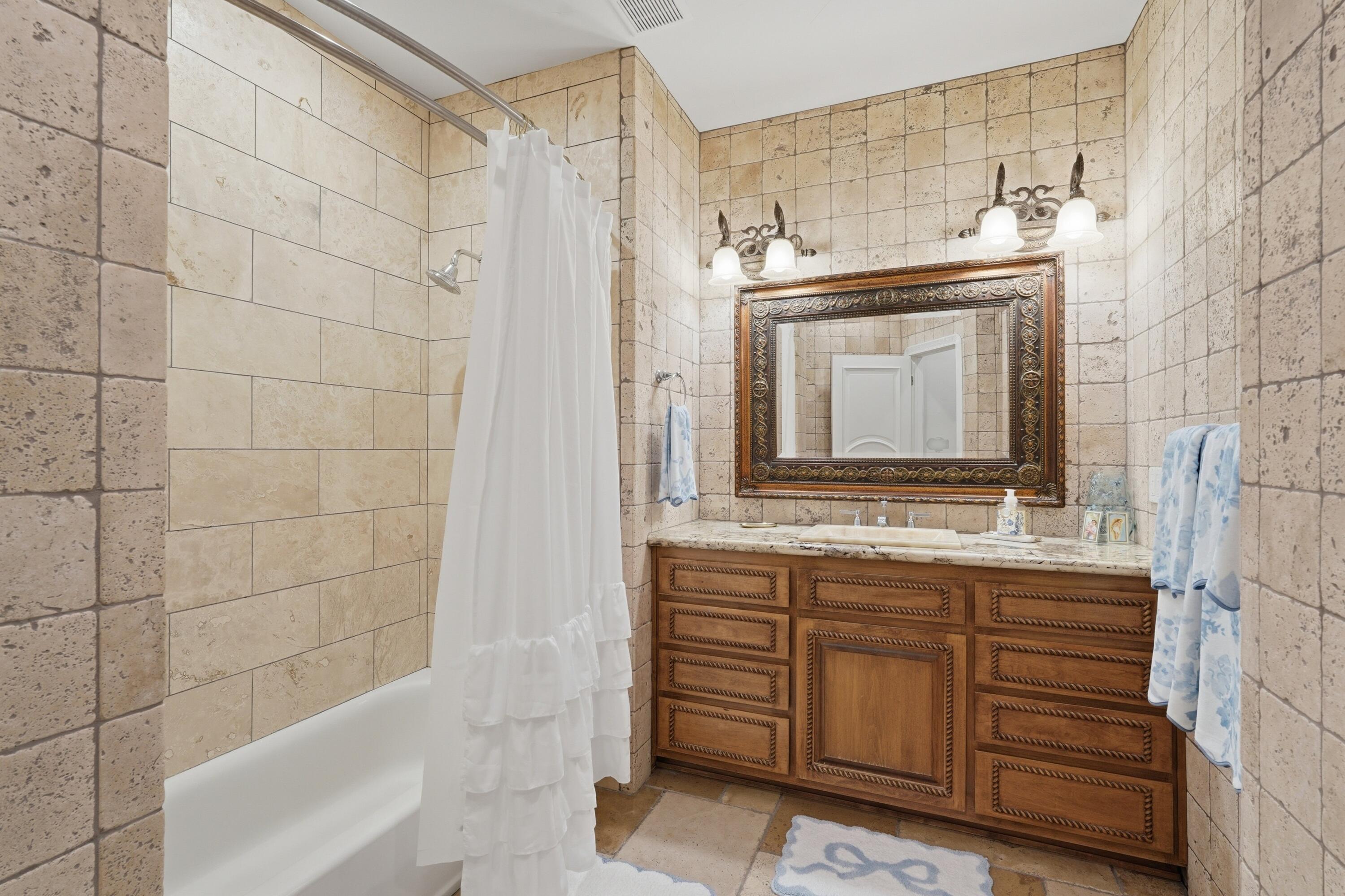 800 Salida Sandia SW