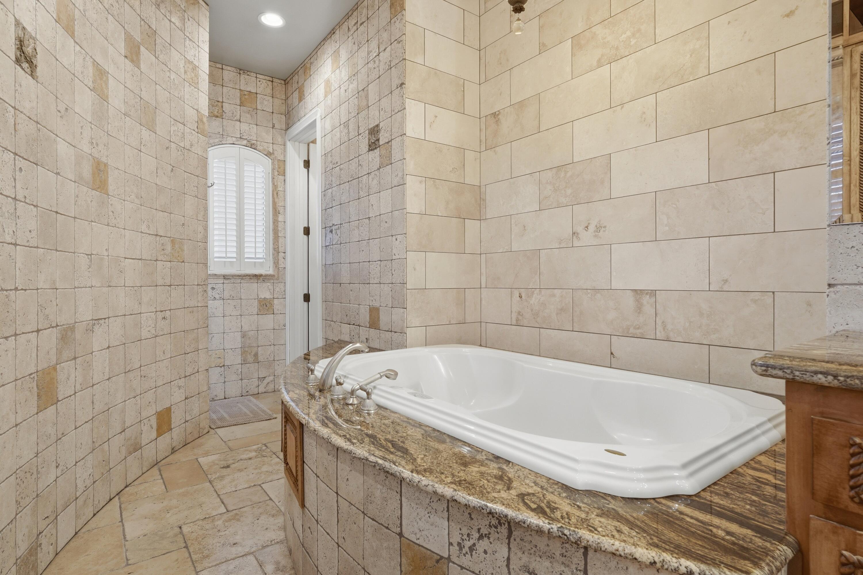 800 Salida Sandia SW