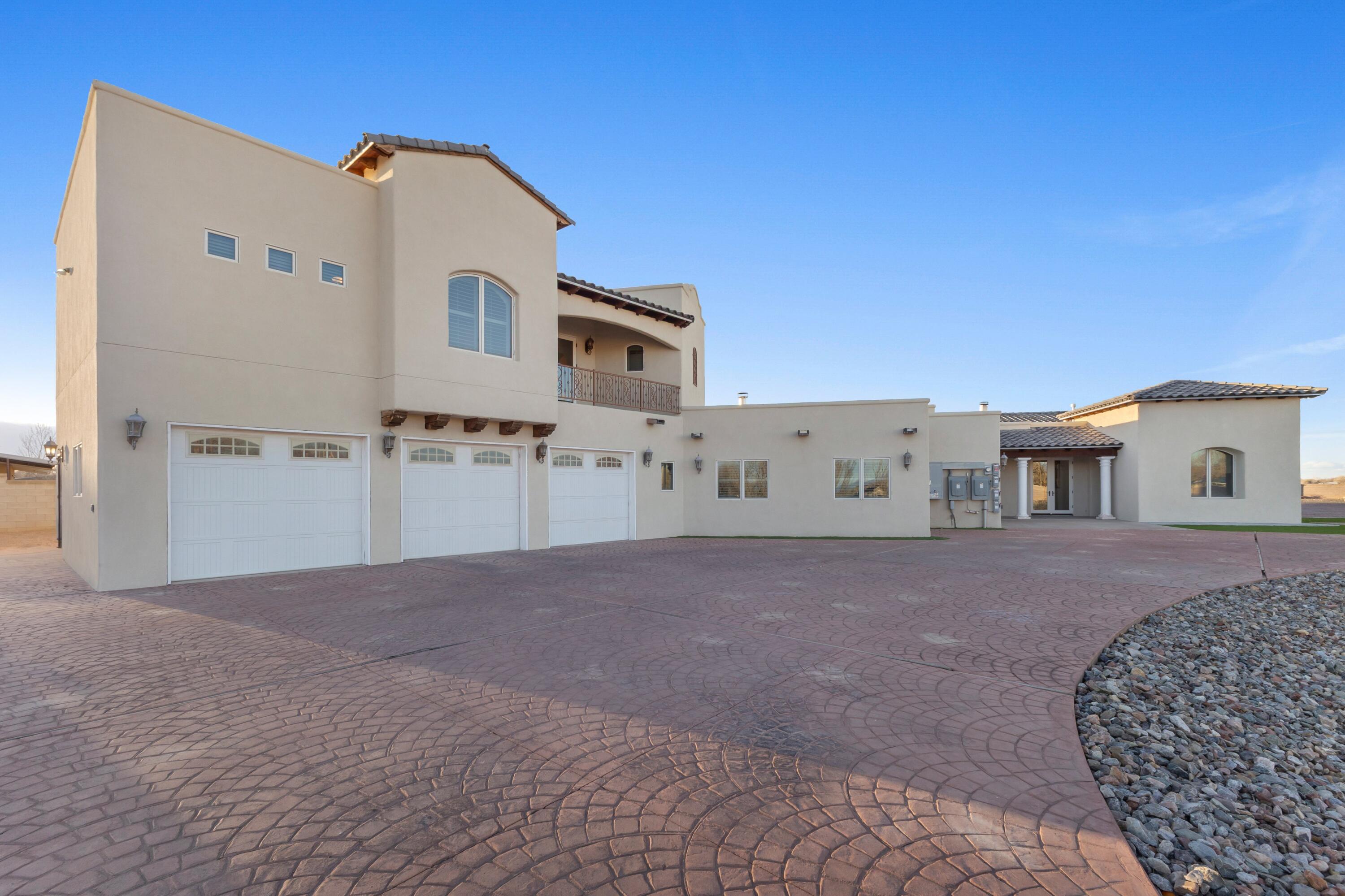 800 Salida Sandia SW