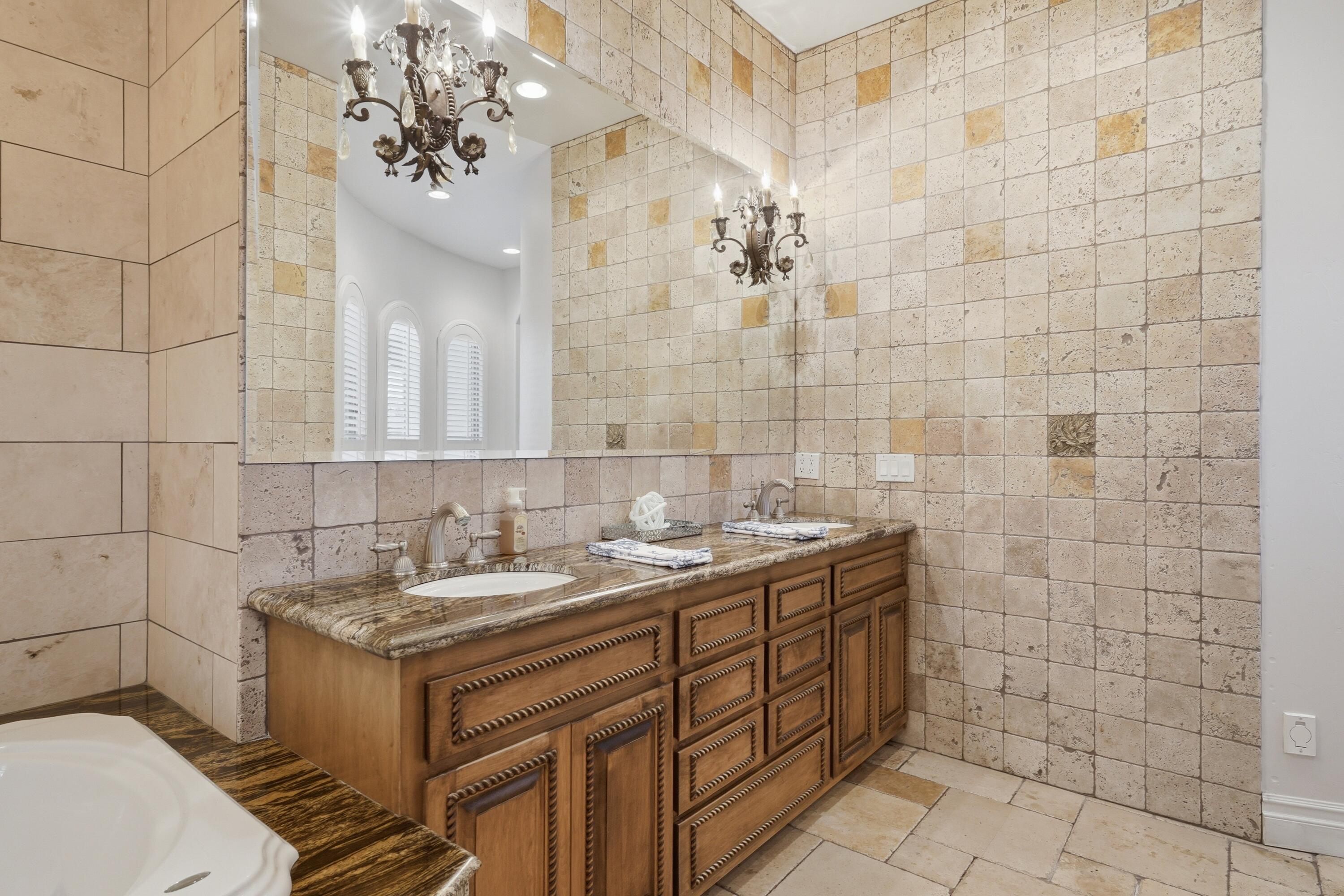 800 Salida Sandia SW