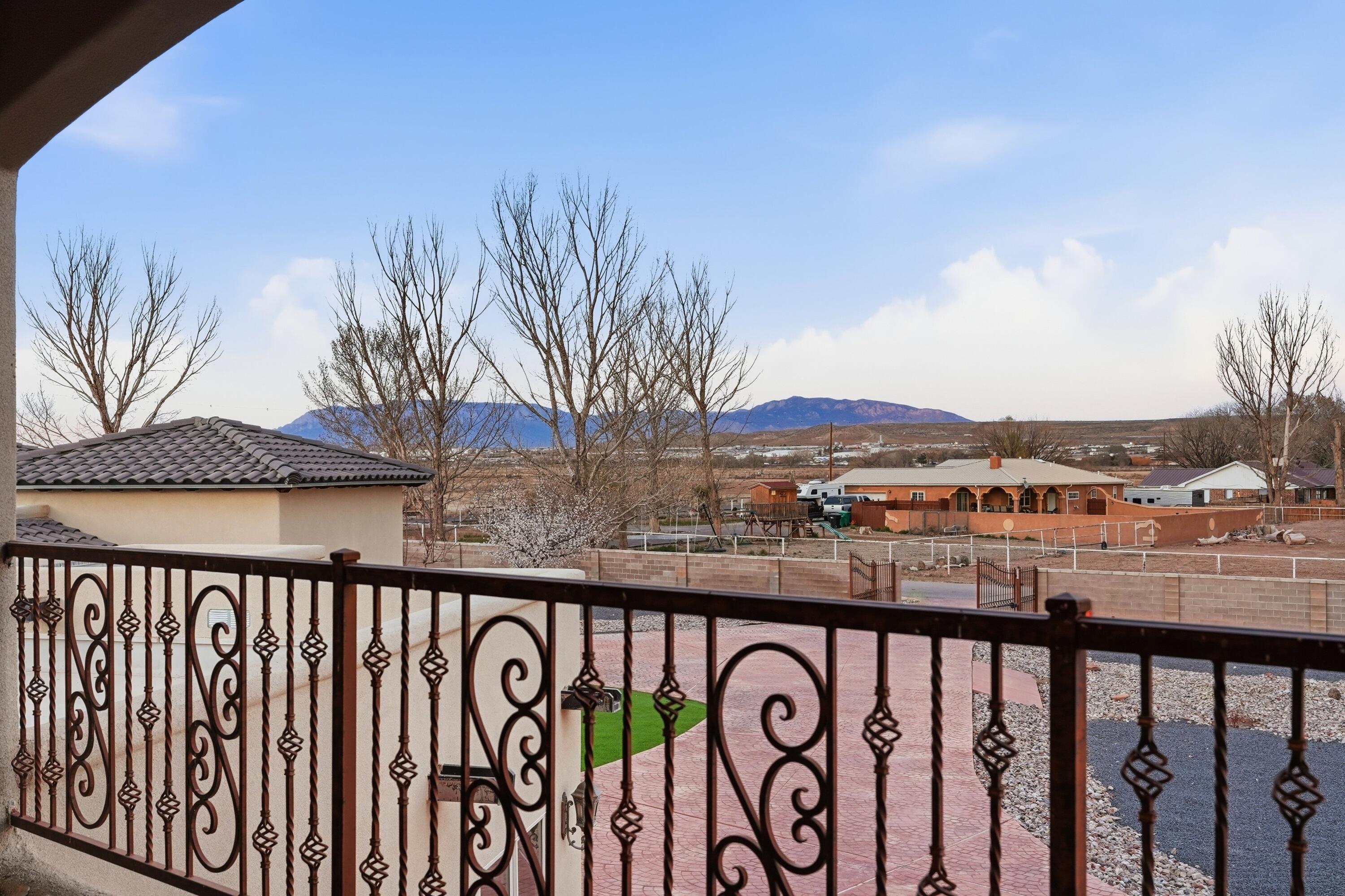 800 Salida Sandia SW