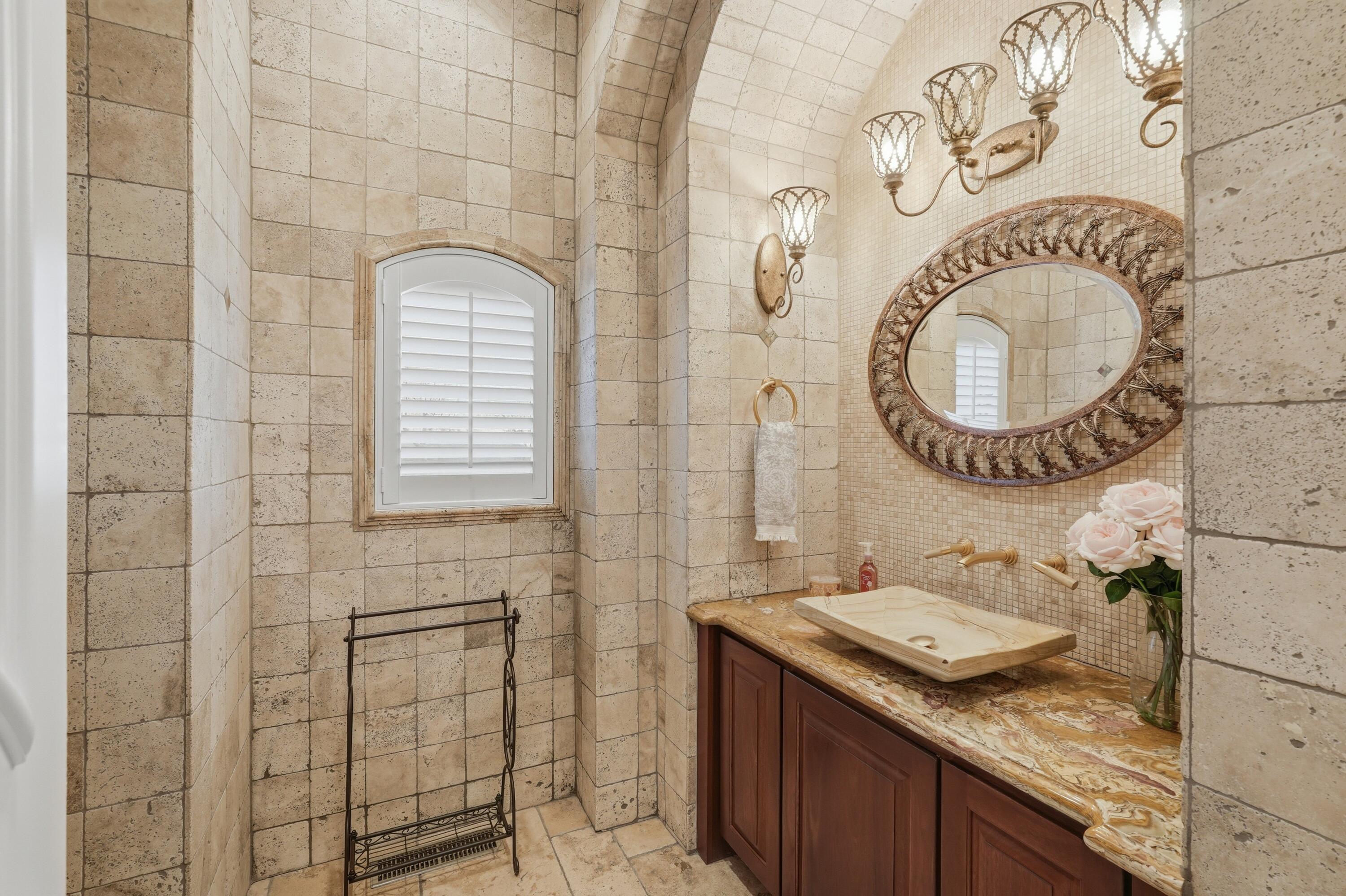 800 Salida Sandia SW