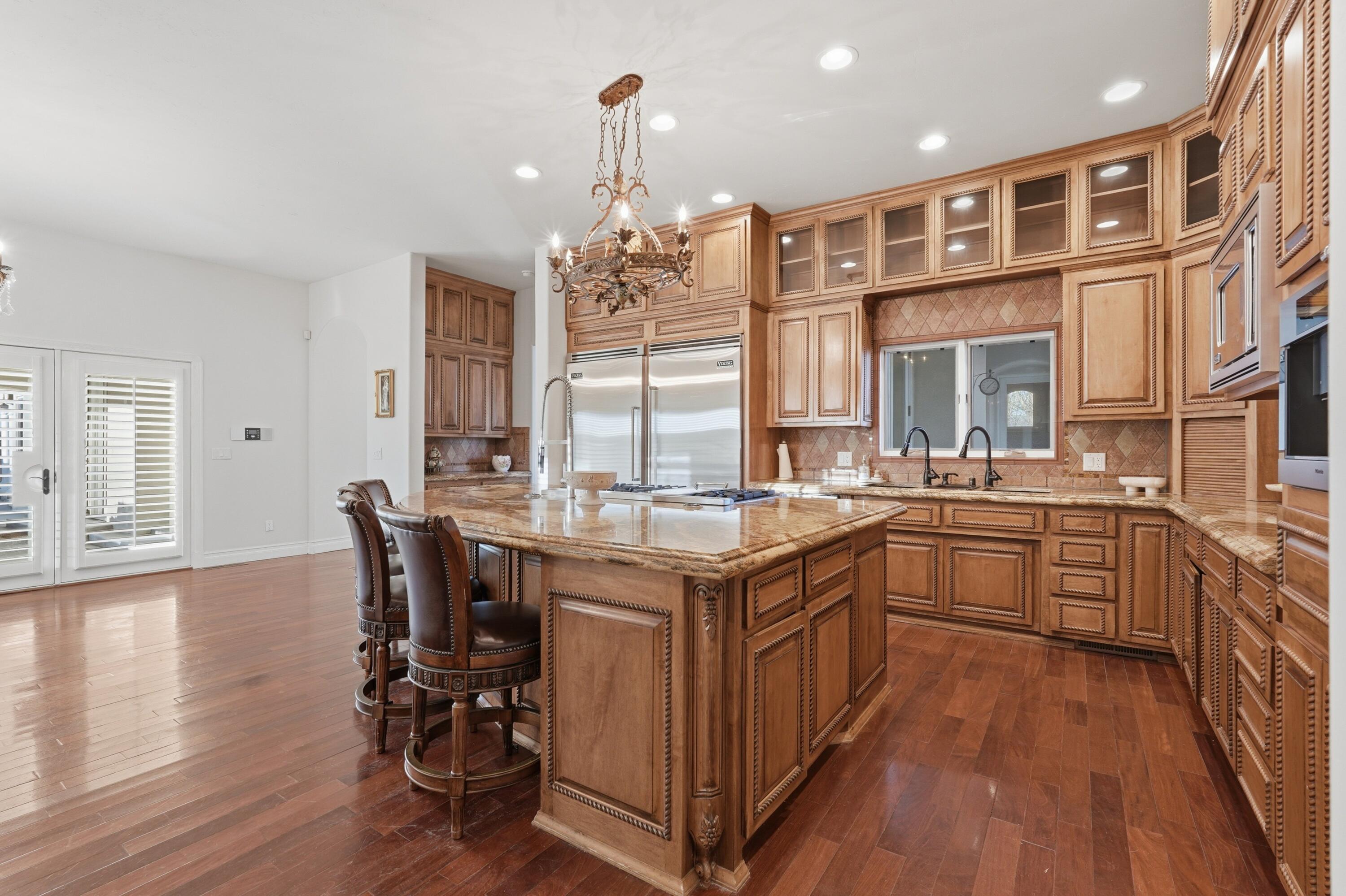 800 Salida Sandia SW
