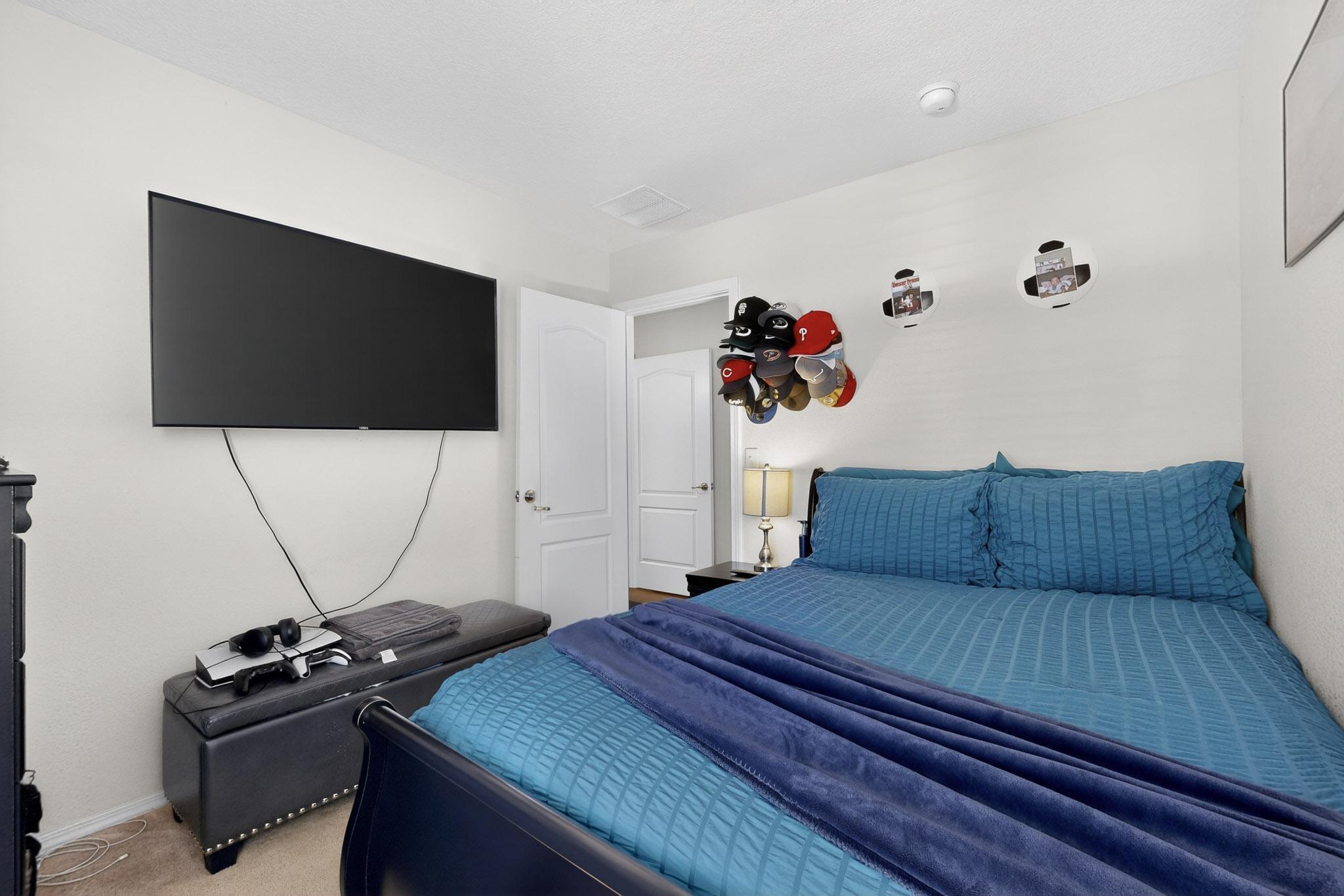 3050 Primo Colores Street