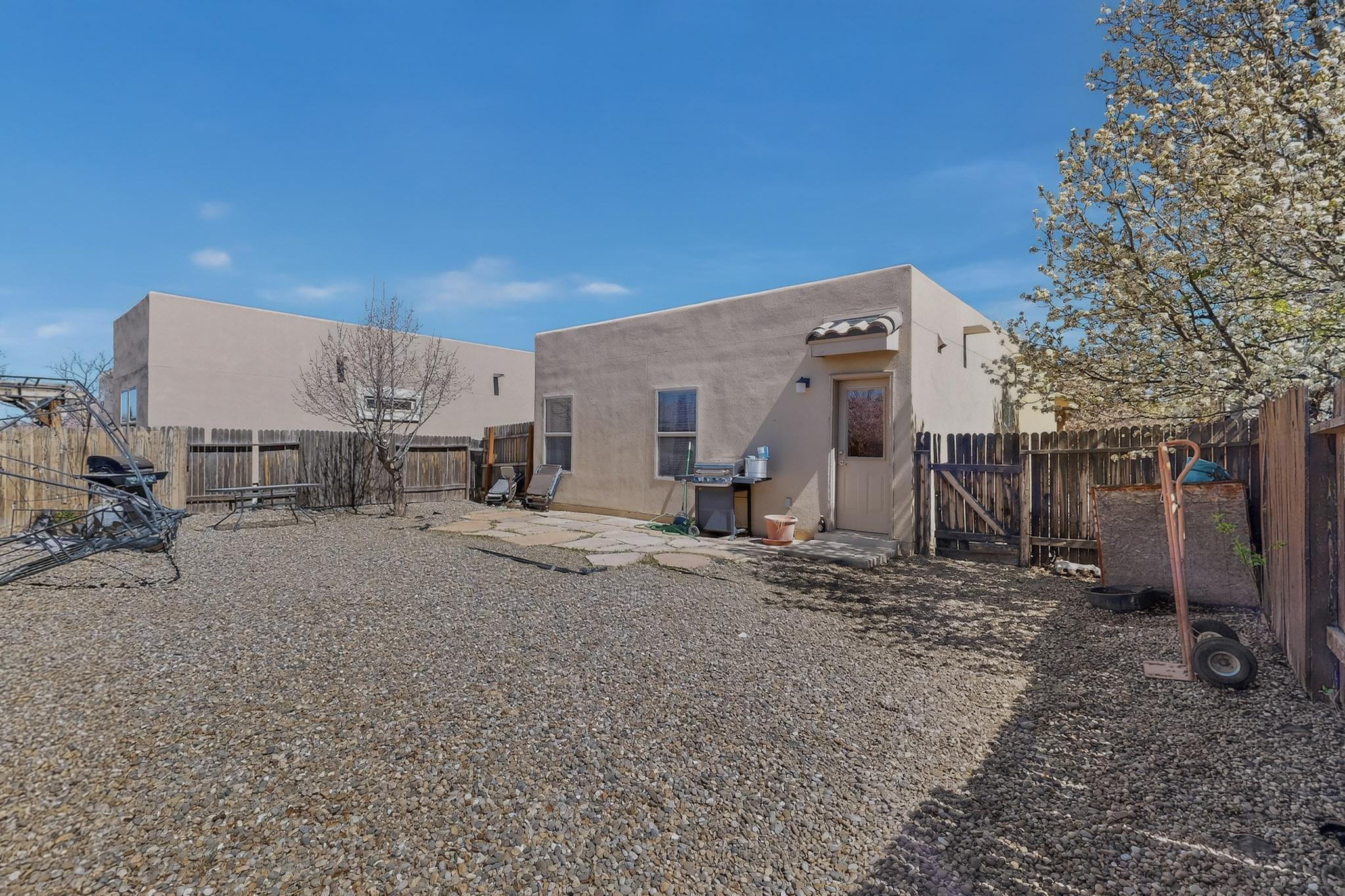 3050 Primo Colores Street