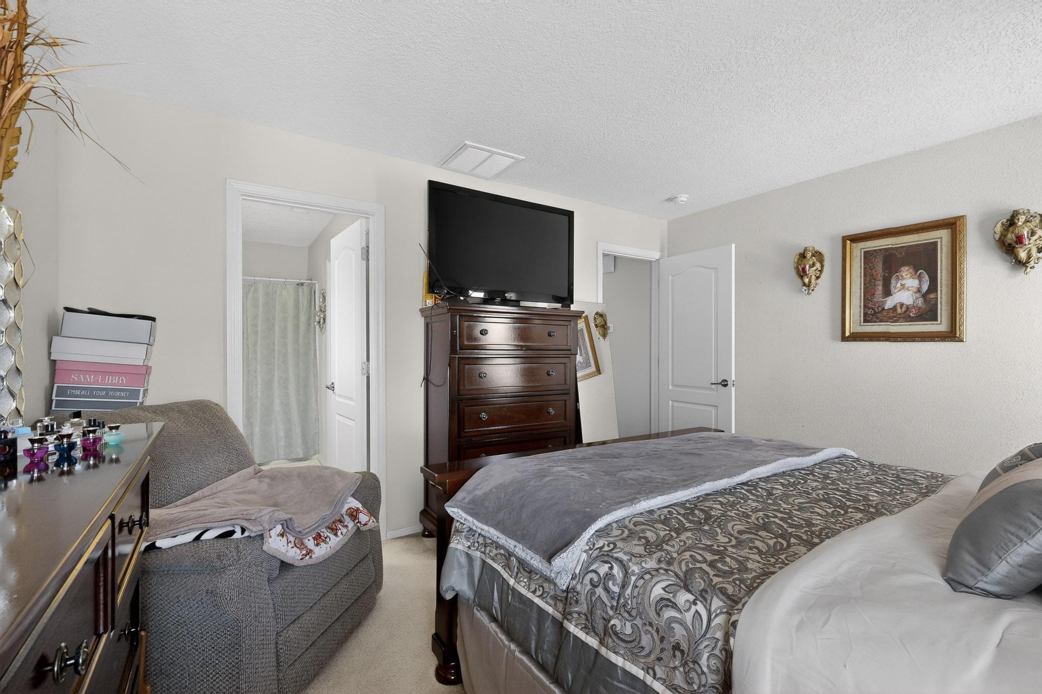 3050 Primo Colores Street