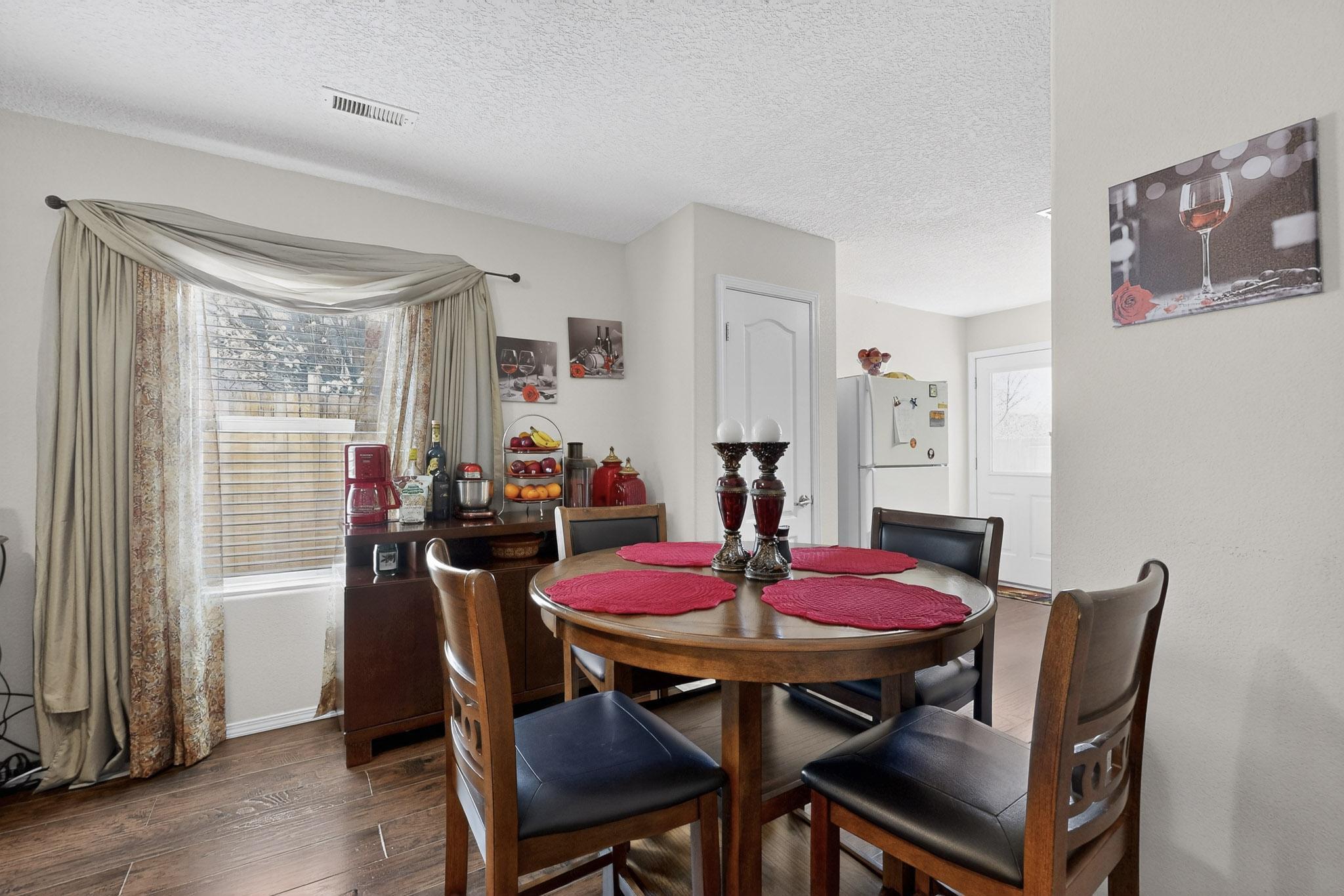 3050 Primo Colores Street