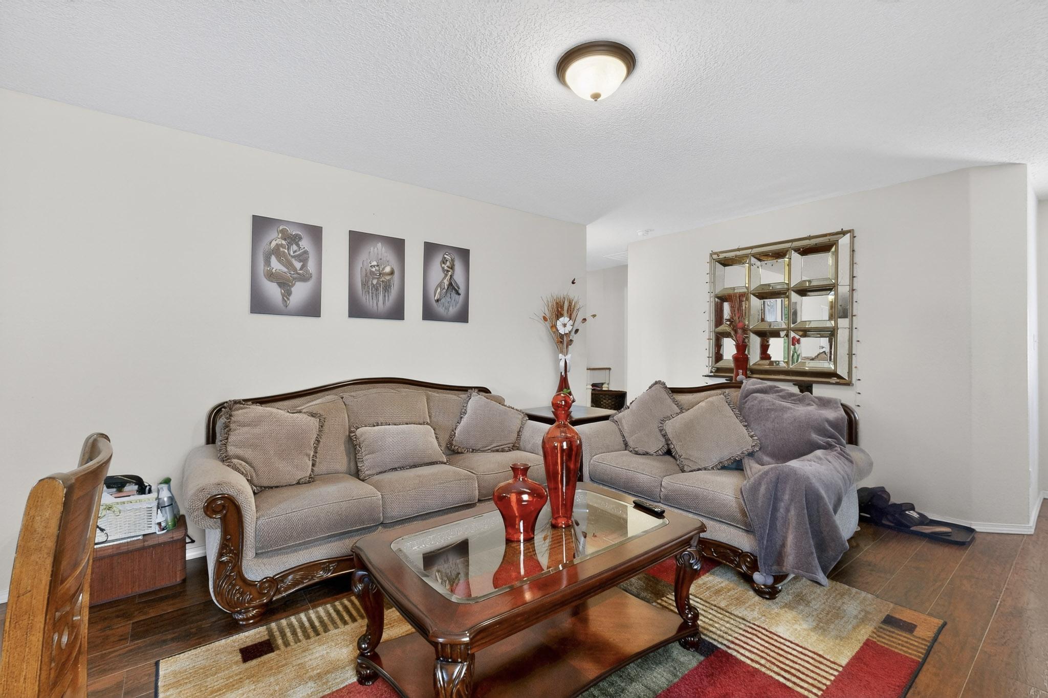 3050 Primo Colores Street