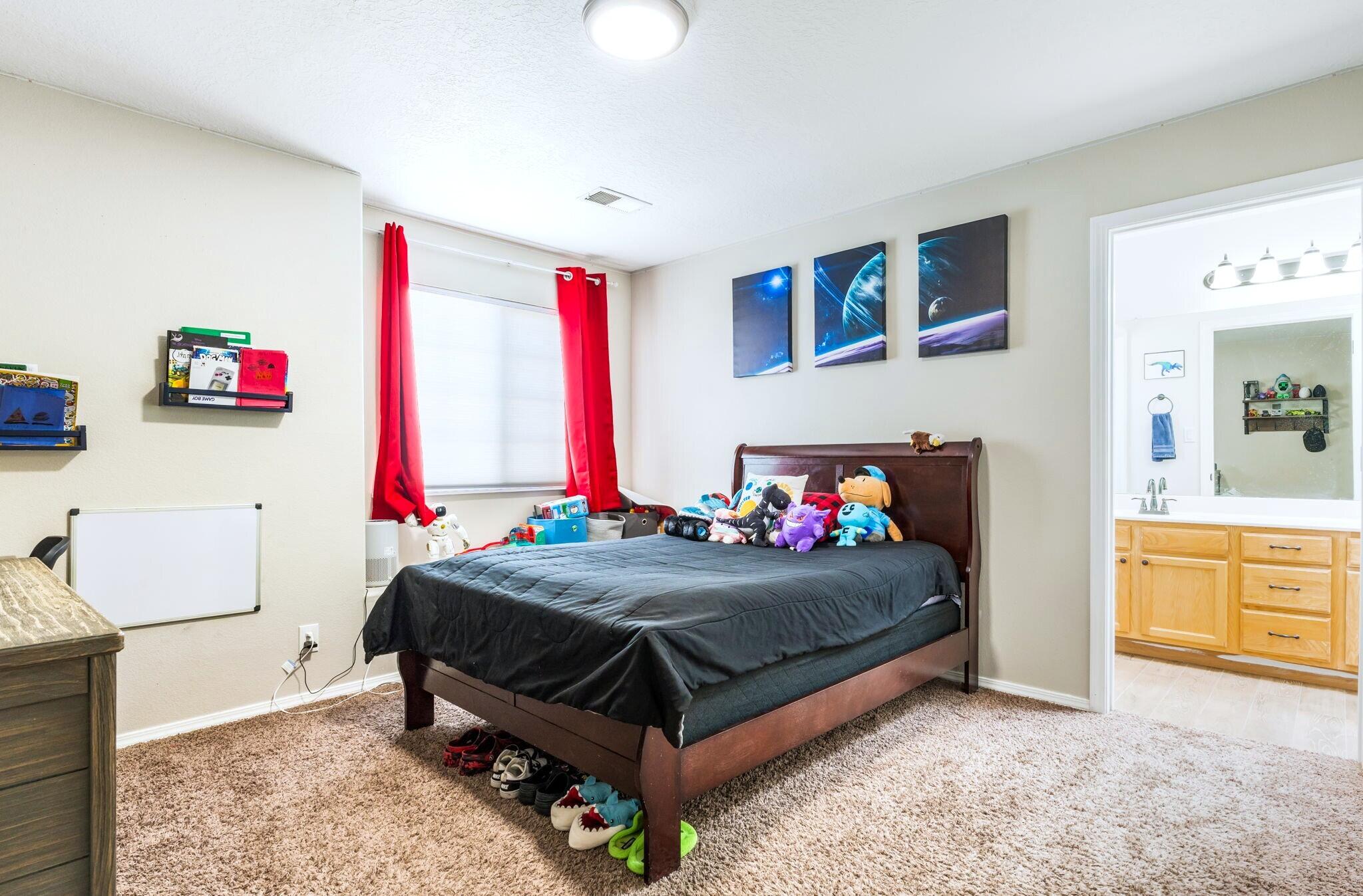 200 Aldaba Circle NE