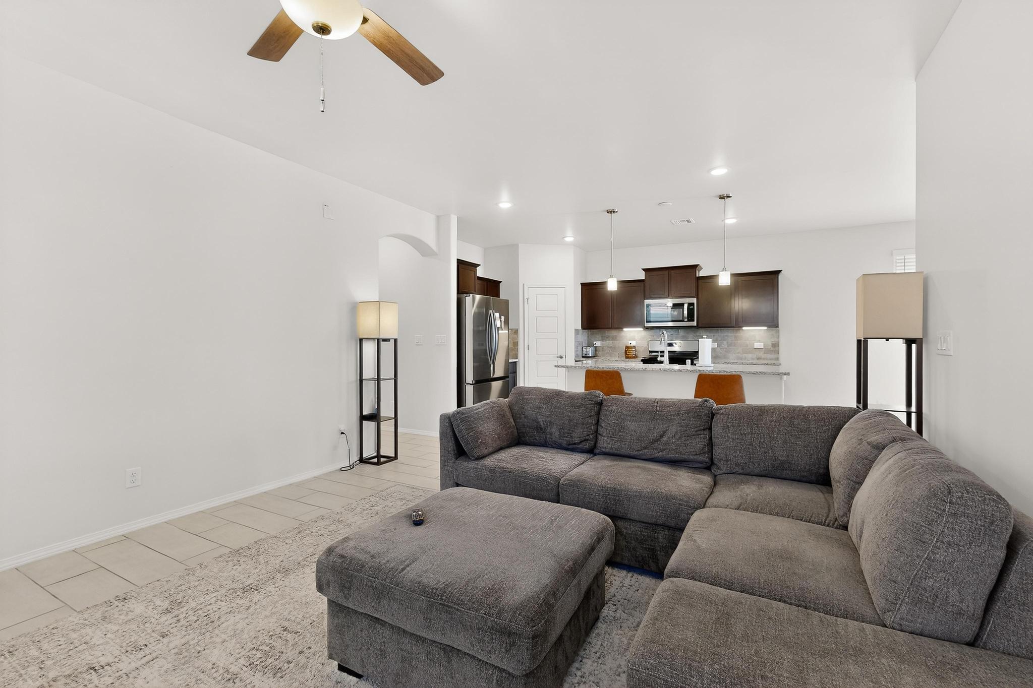 2807 Cambridge Avenue NE