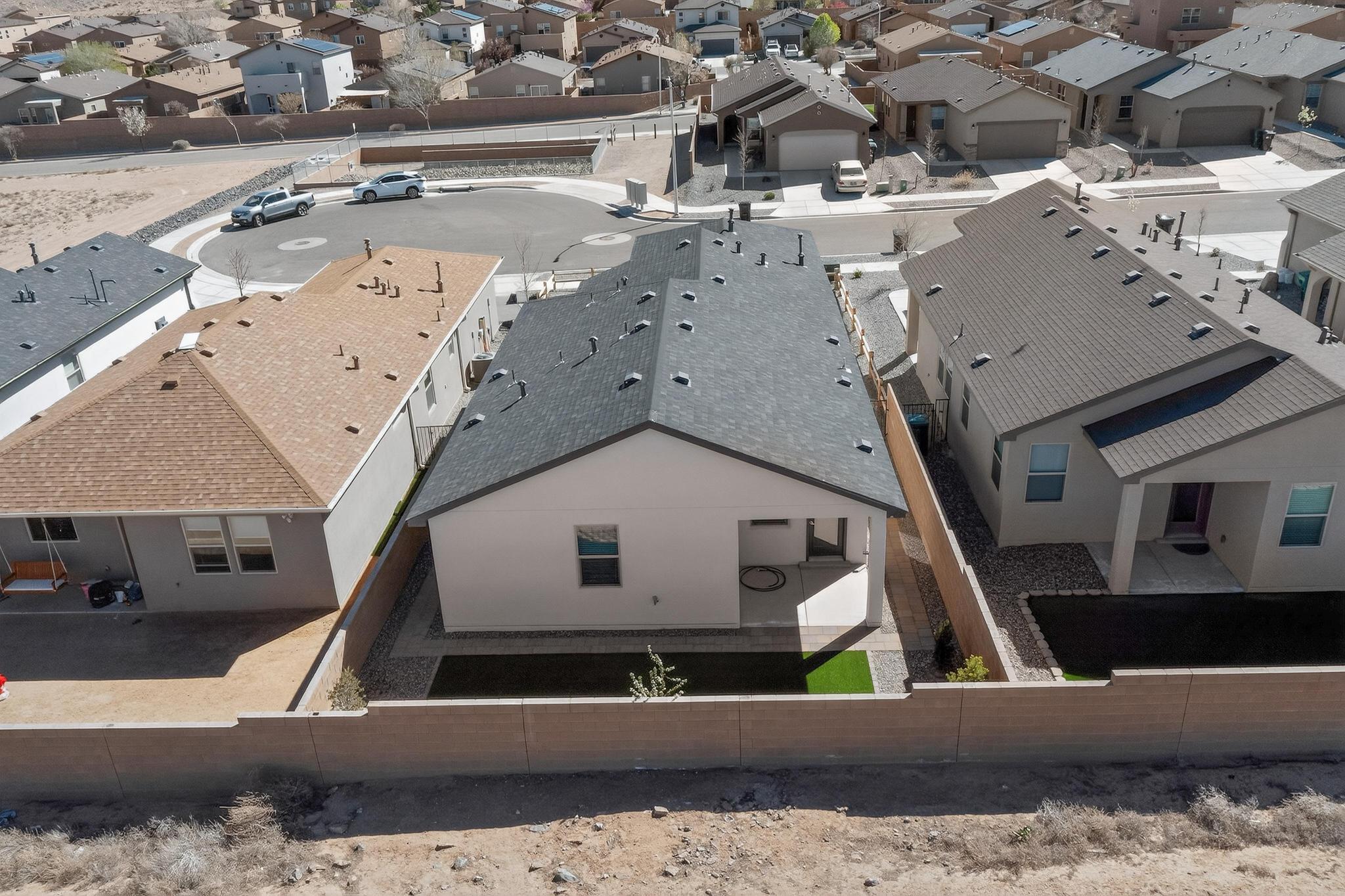 2807 Cambridge Avenue NE