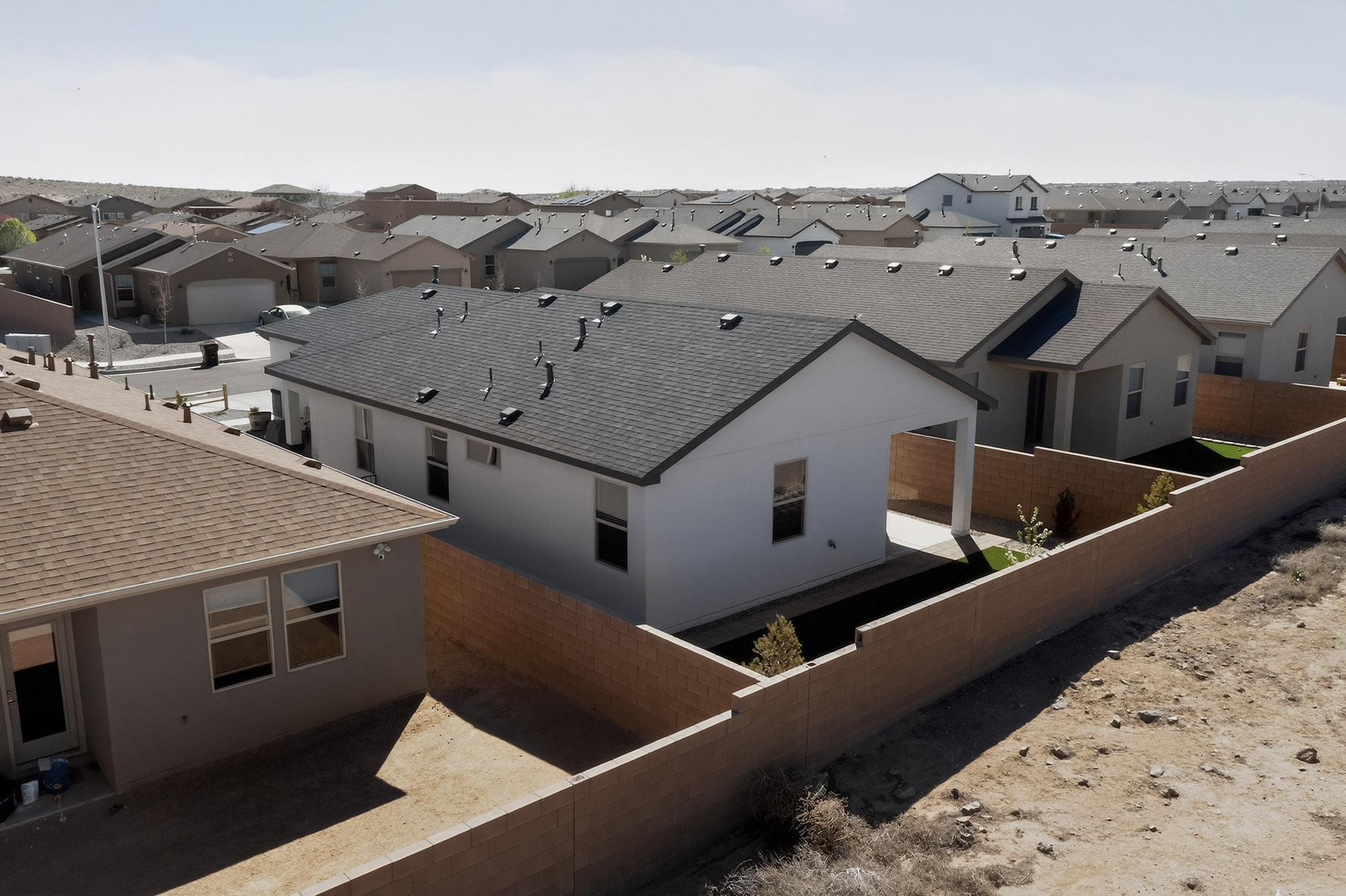 2807 Cambridge Avenue NE