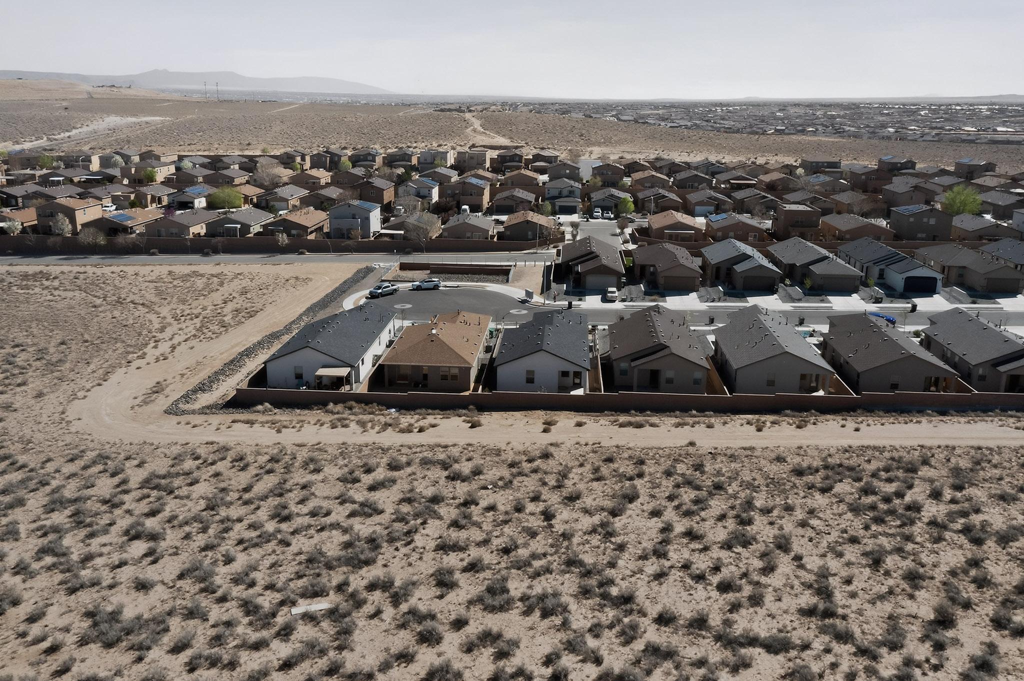 2807 Cambridge Avenue NE