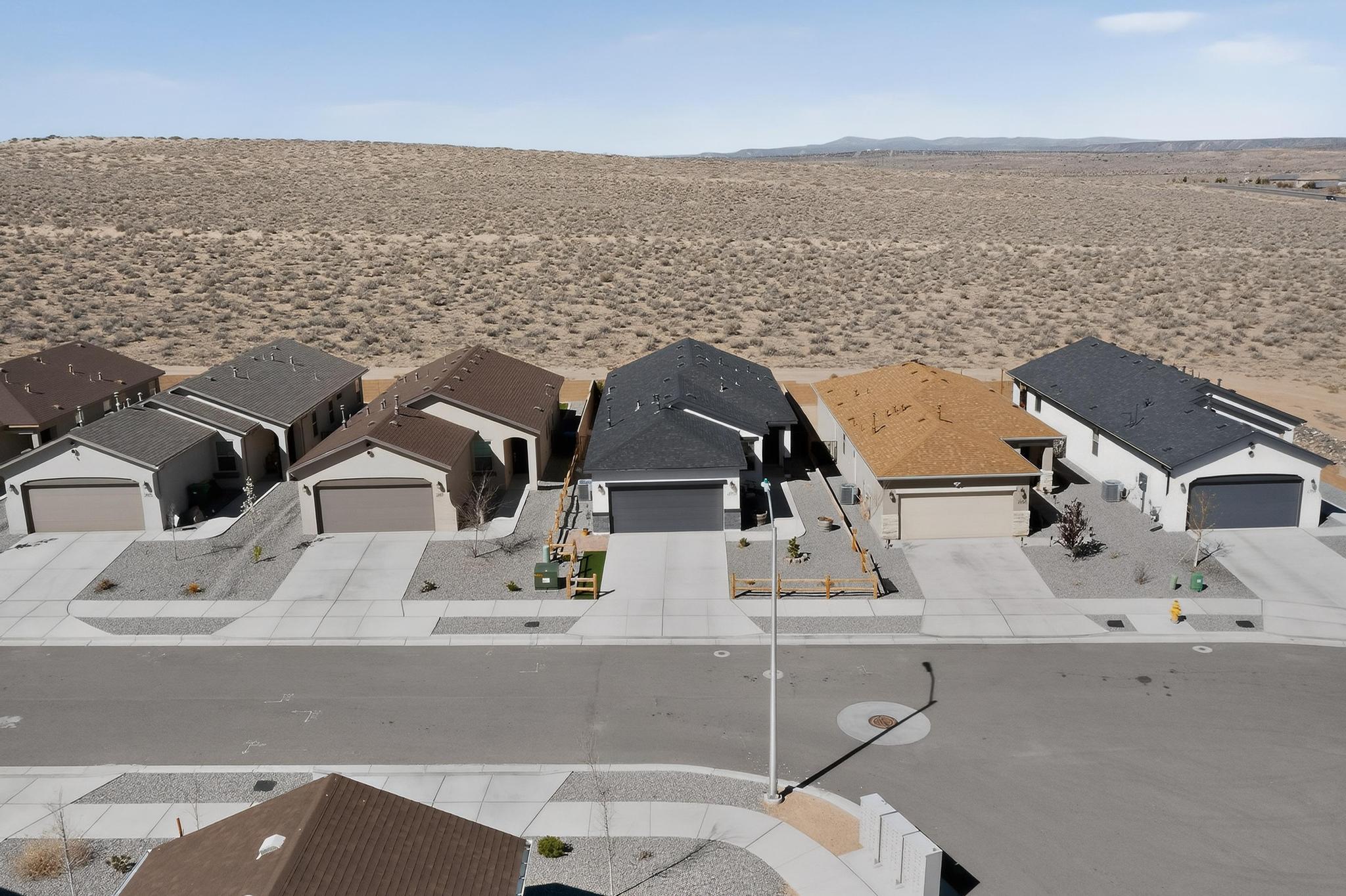 2807 Cambridge Avenue NE