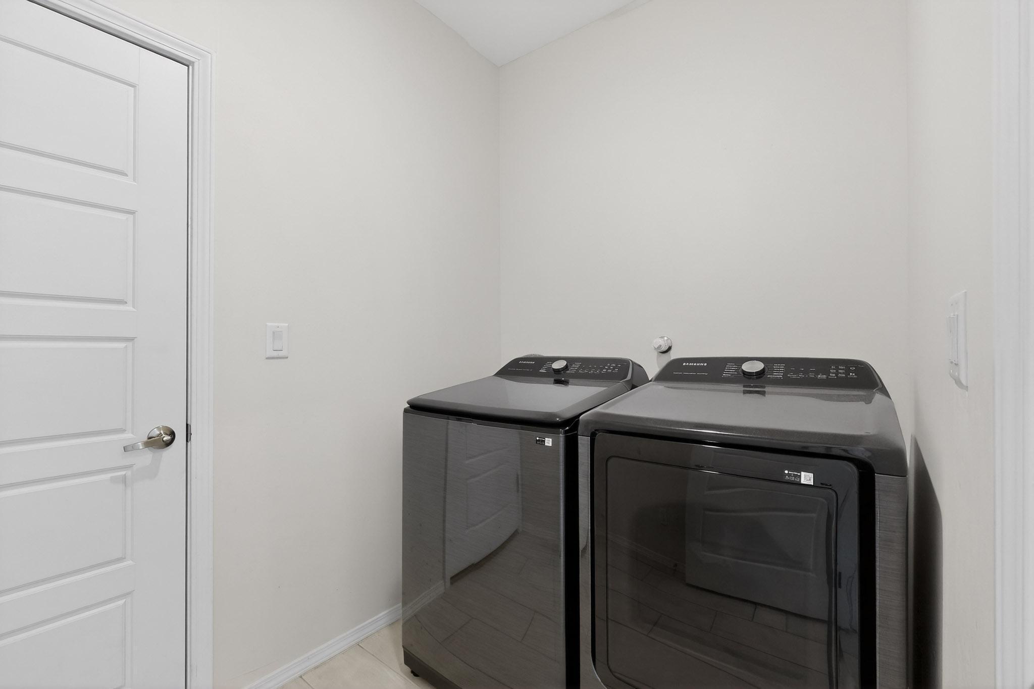 2807 Cambridge Avenue NE