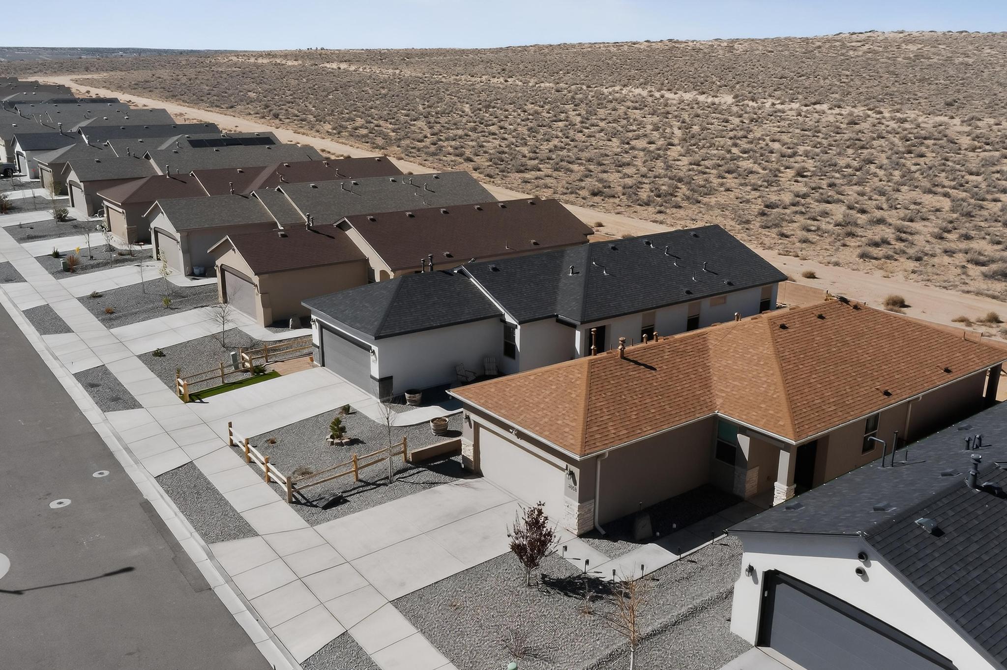 2807 Cambridge Avenue NE