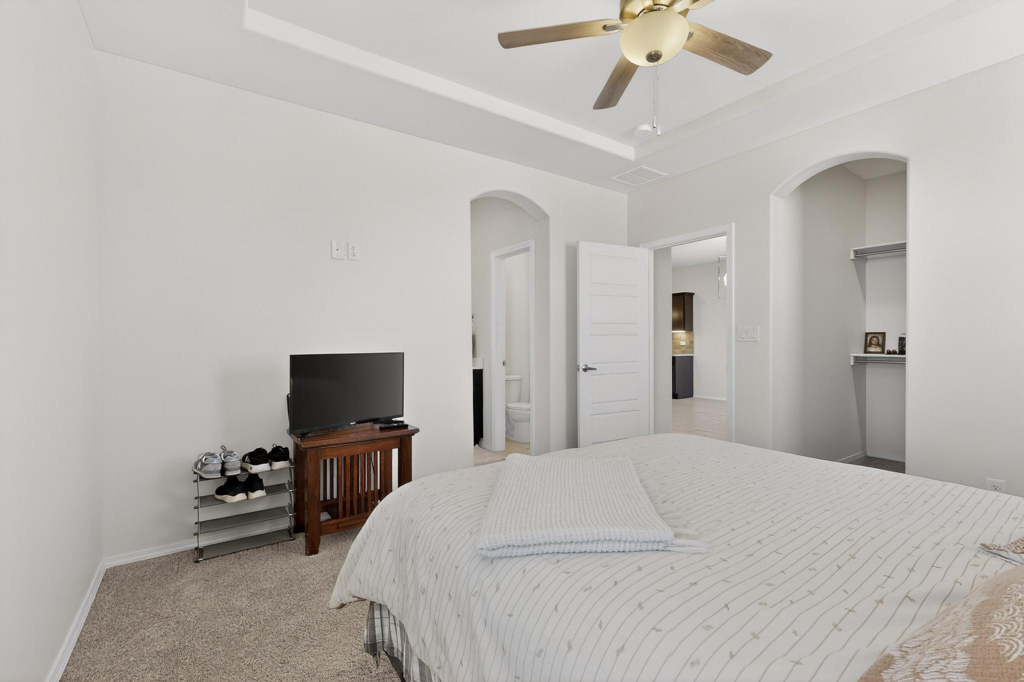 2807 Cambridge Avenue NE