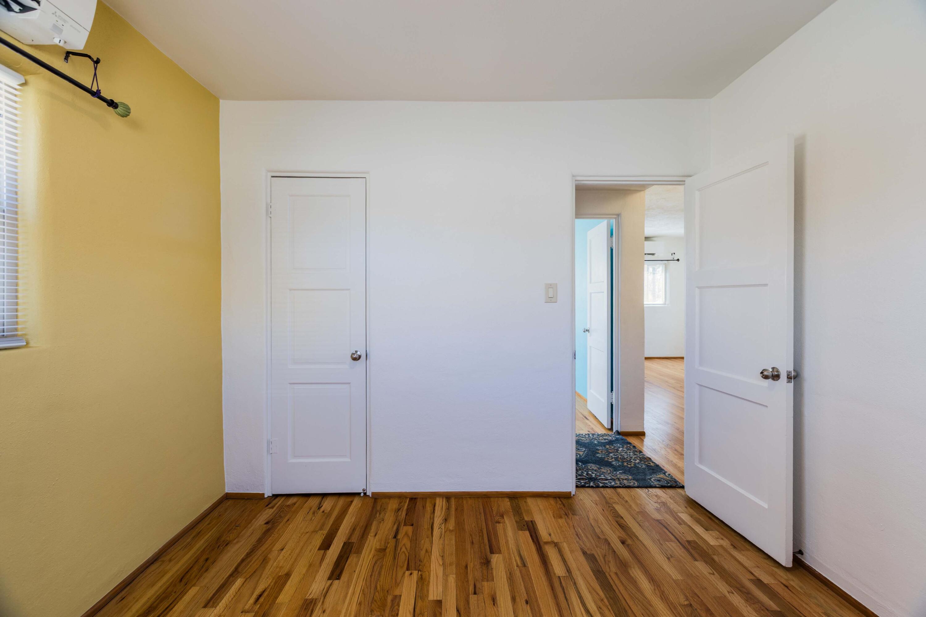 2738 Monroe Street NE