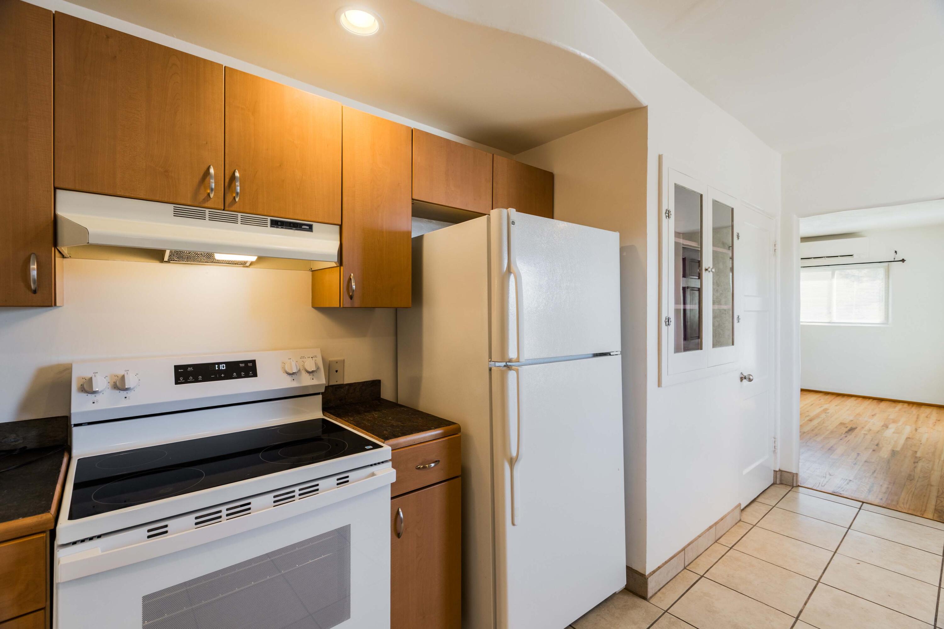 2738 Monroe Street NE