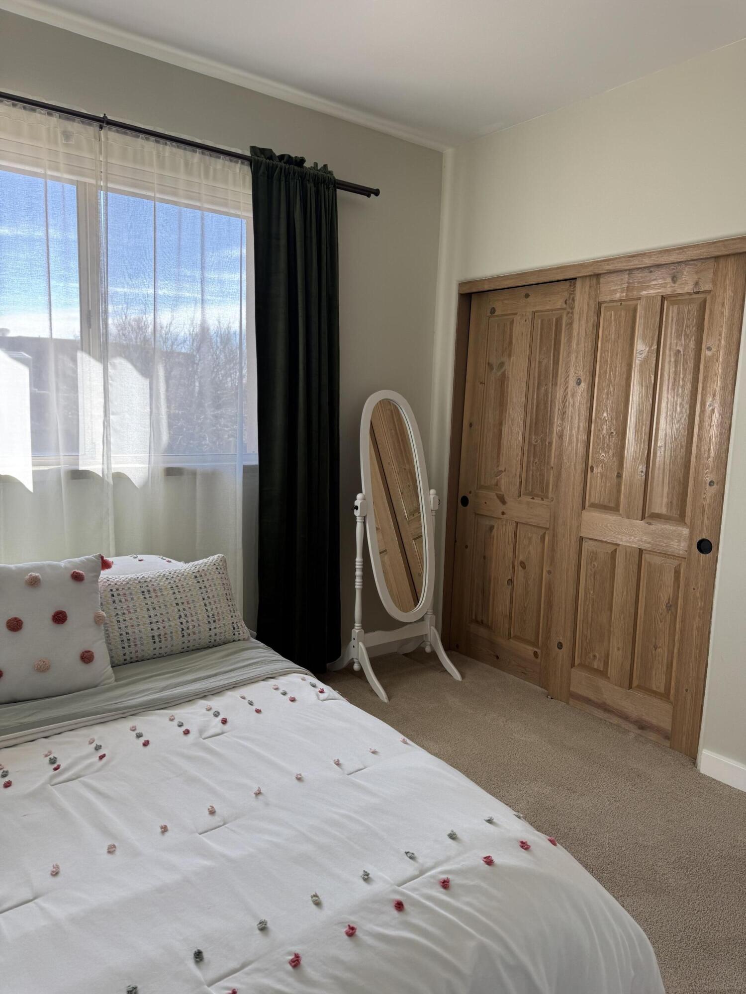 12515 Crested Moss Road NE