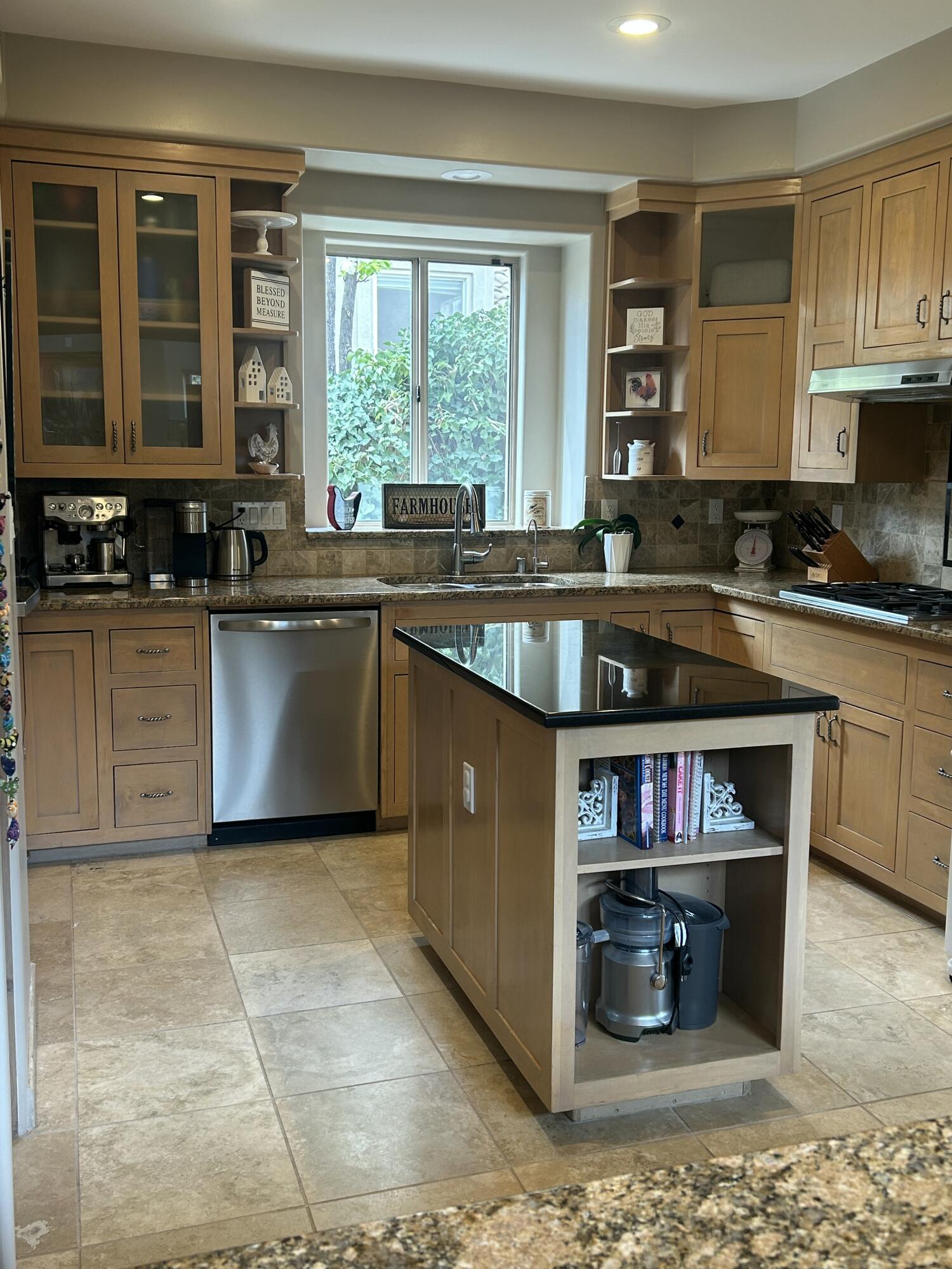 12515 Crested Moss Road NE