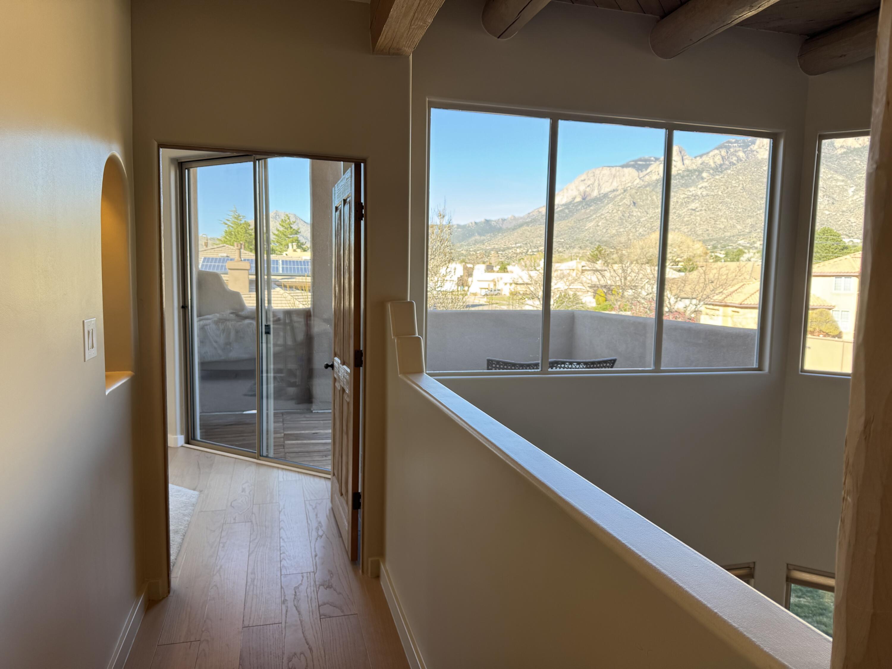 12515 Crested Moss Road NE