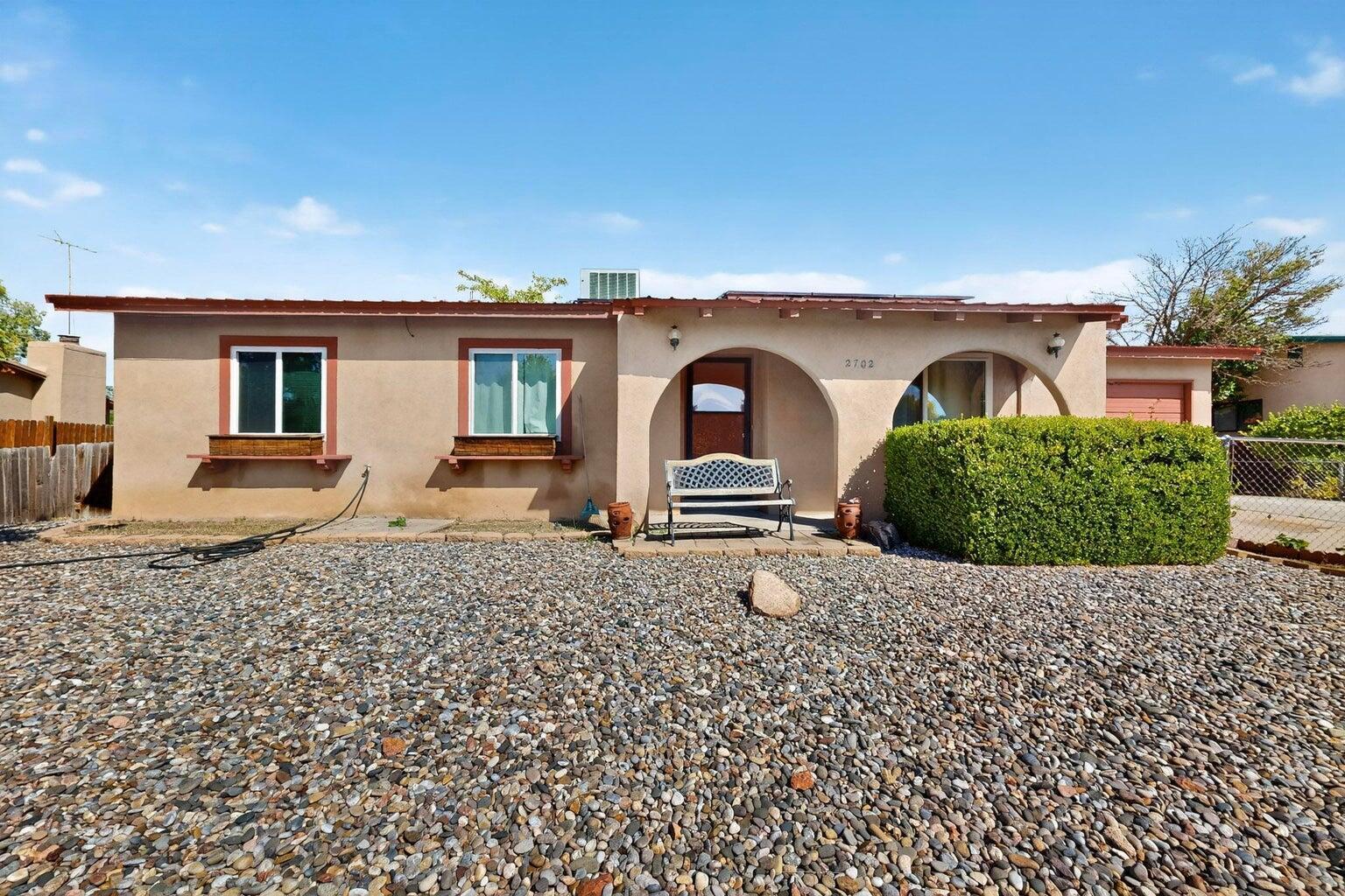 2702 Avenue Del Sol