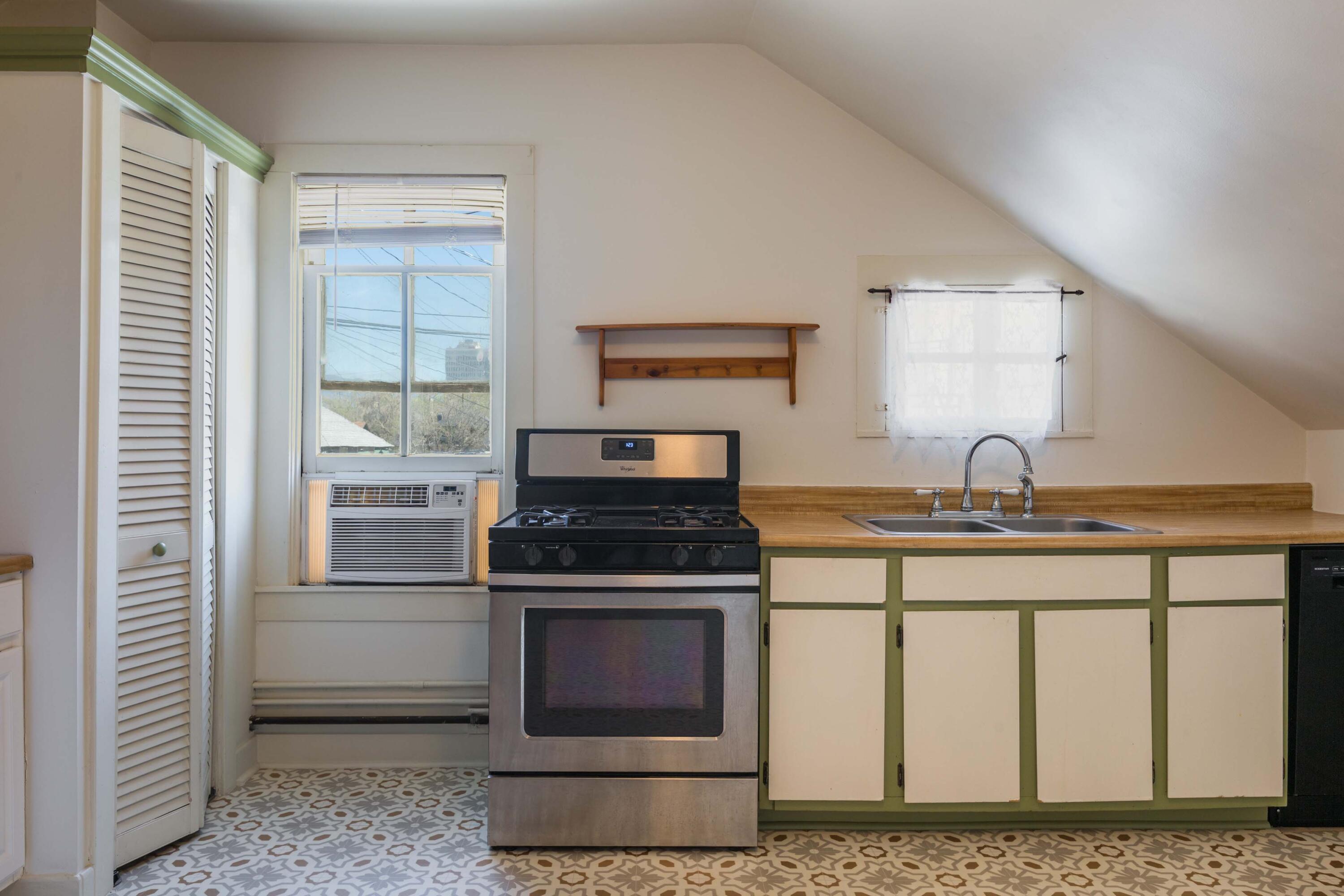 1119 Tijeras Avenue NW