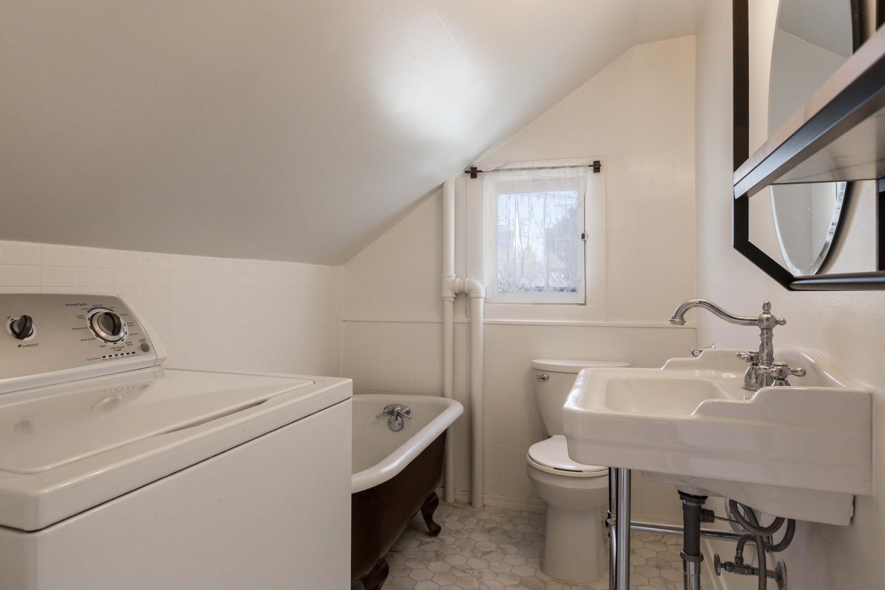 1119 Tijeras Avenue NW