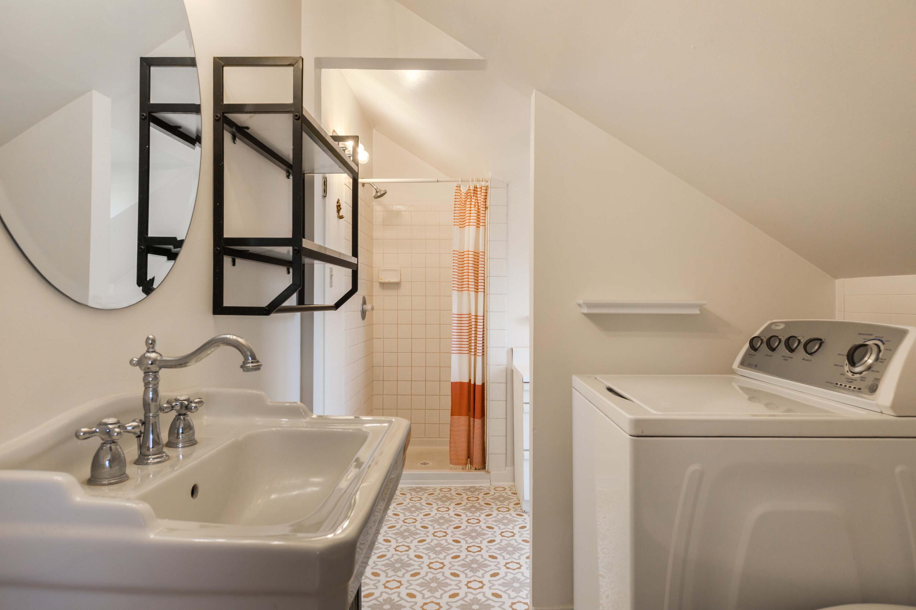 1119 Tijeras Avenue NW