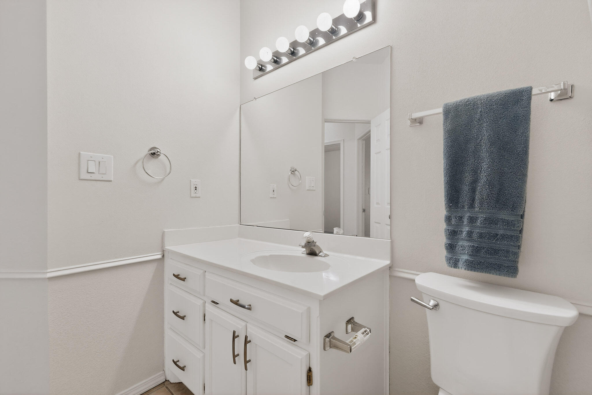 8408 San Tesoro Street NE