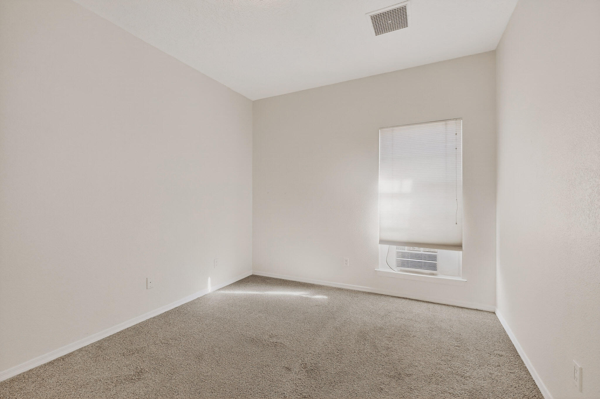 8408 San Tesoro Street NE