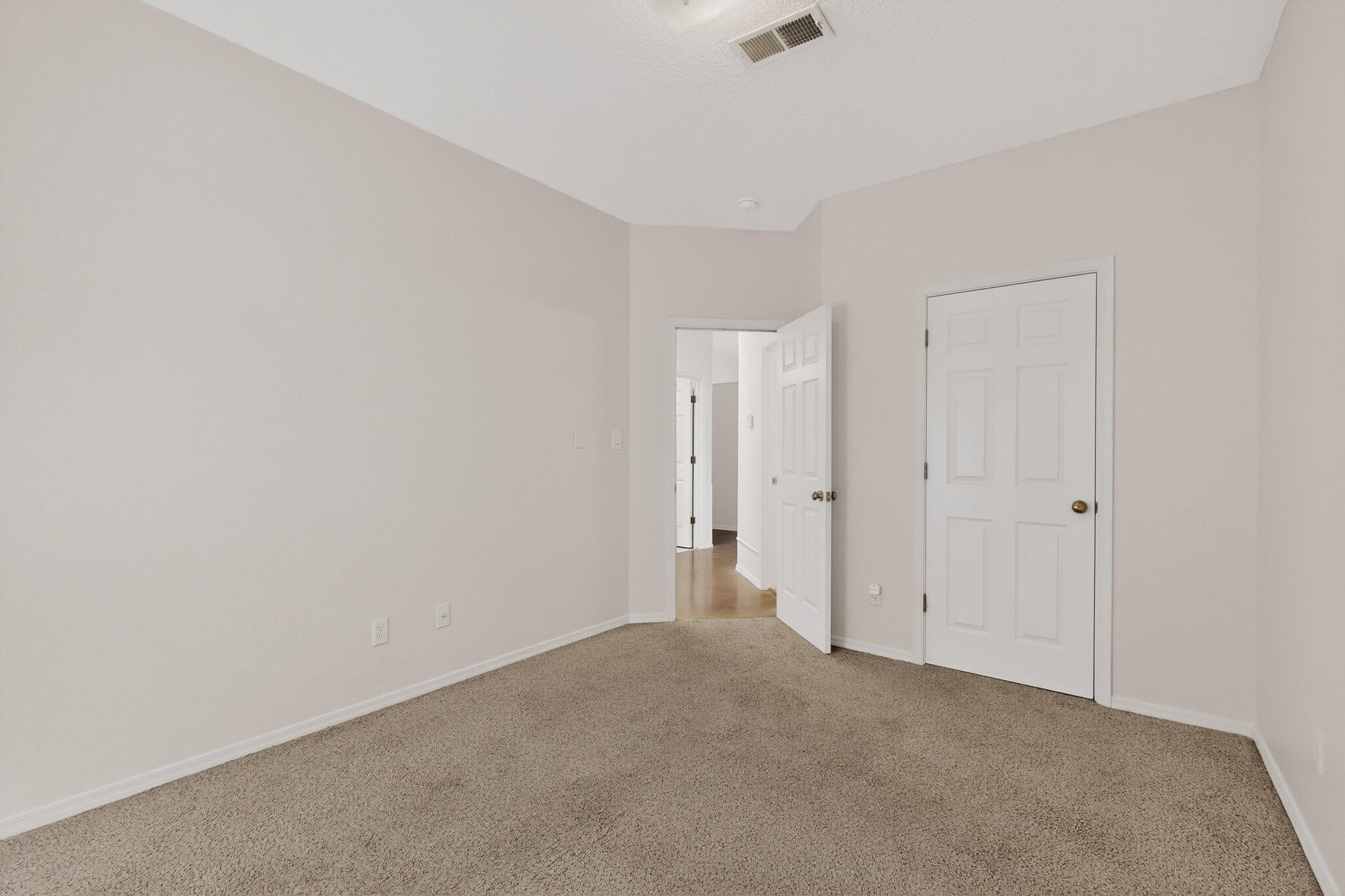 8408 San Tesoro Street NE