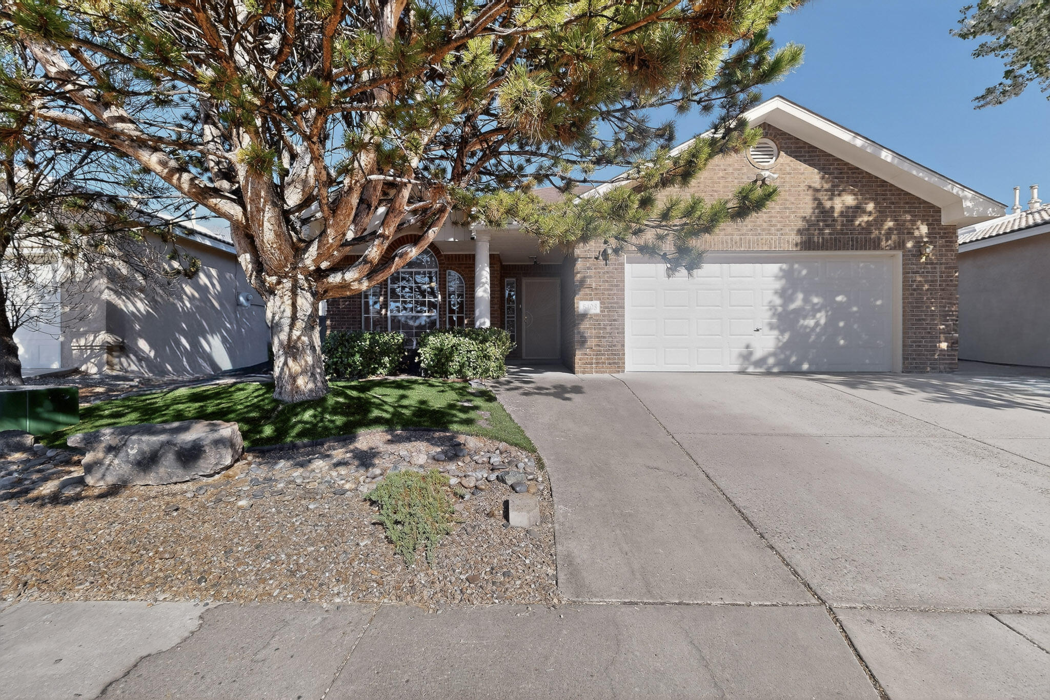 8408 San Tesoro Street NE