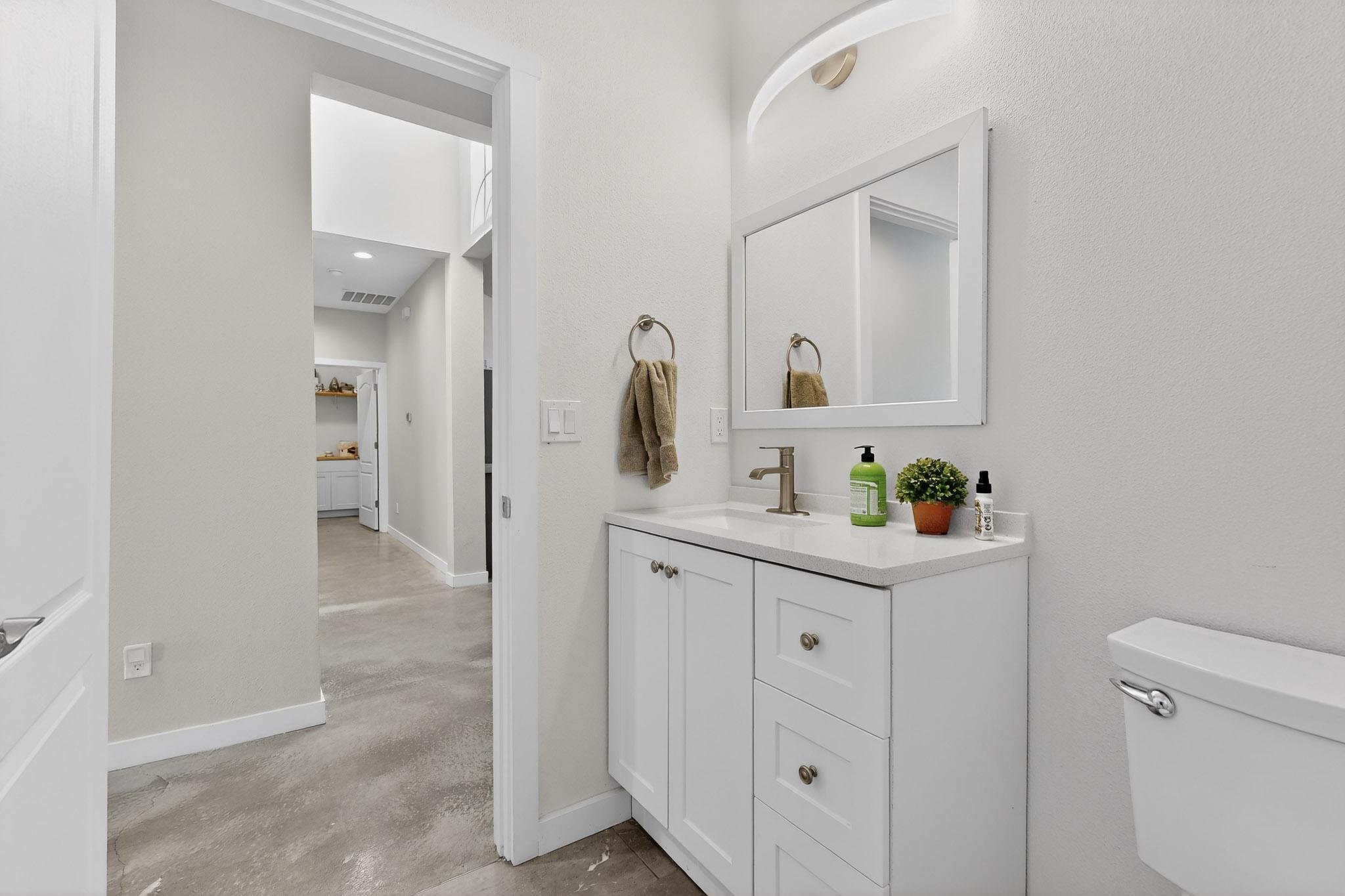 2161 Monterrey Road NE