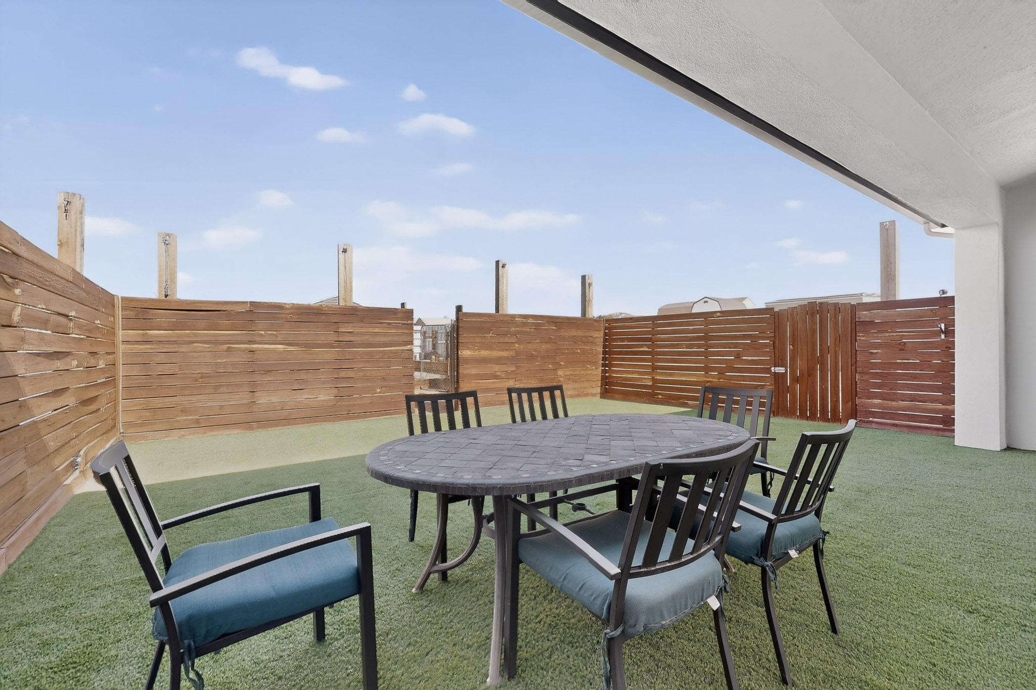 2161 Monterrey Road NE