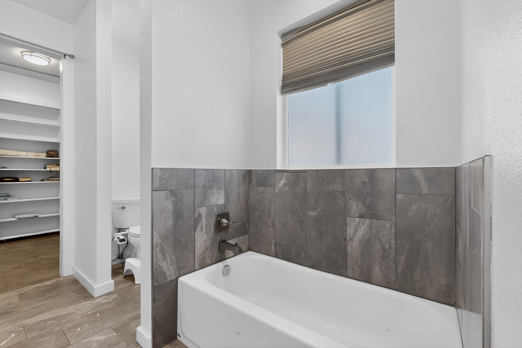 2161 Monterrey Road NE