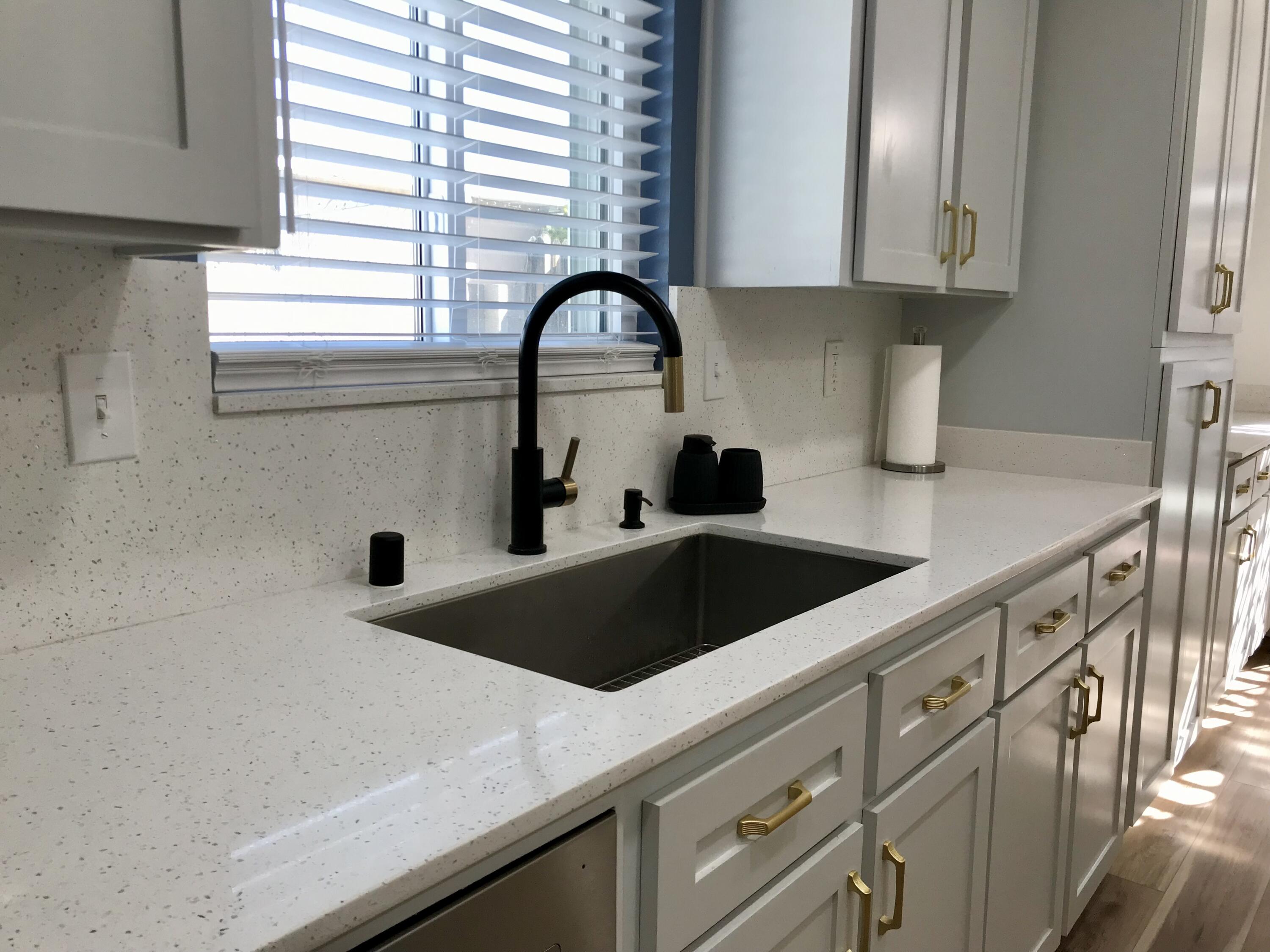 4301 Andrew Drive NE