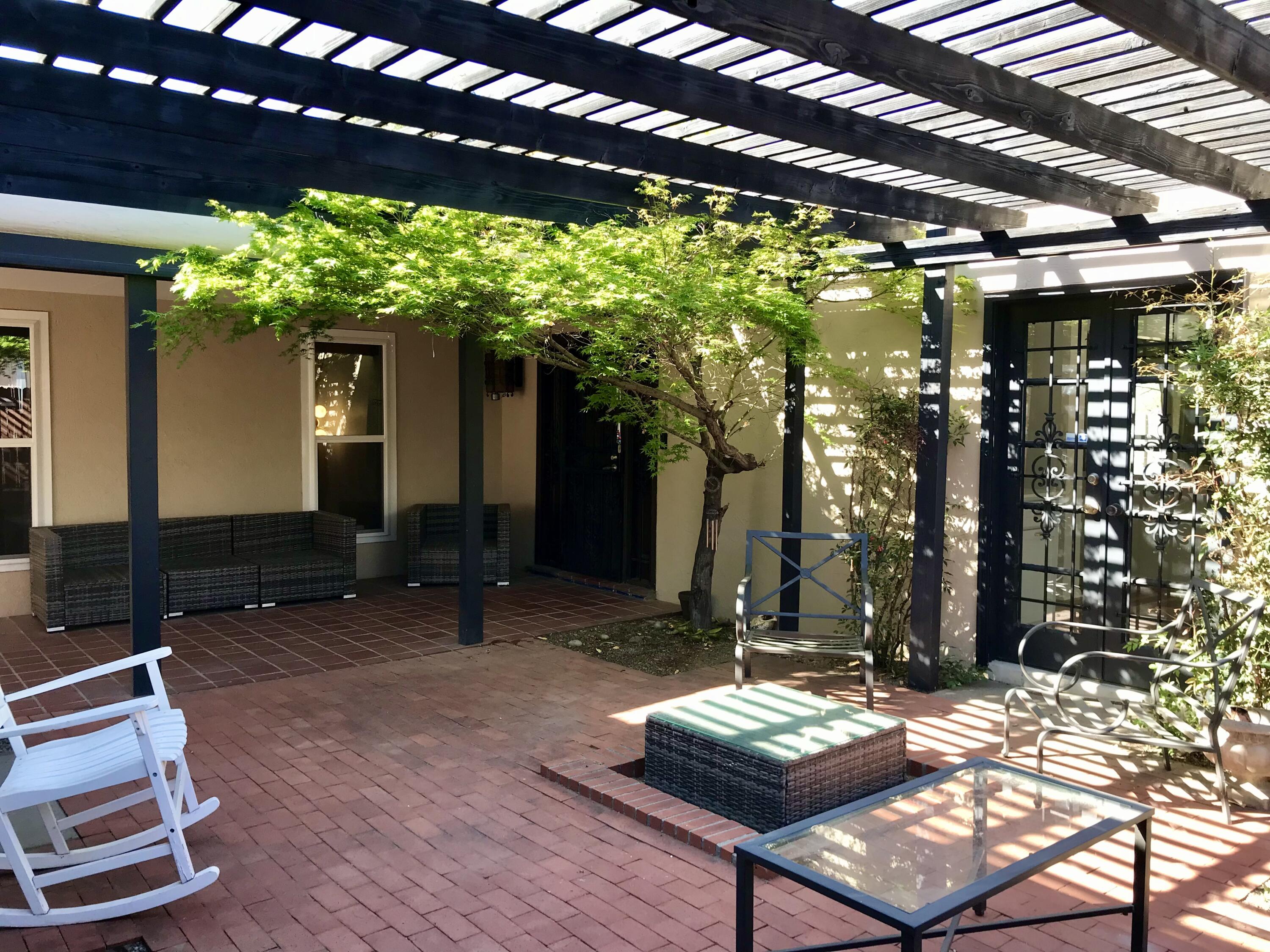 4301 Andrew Drive NE