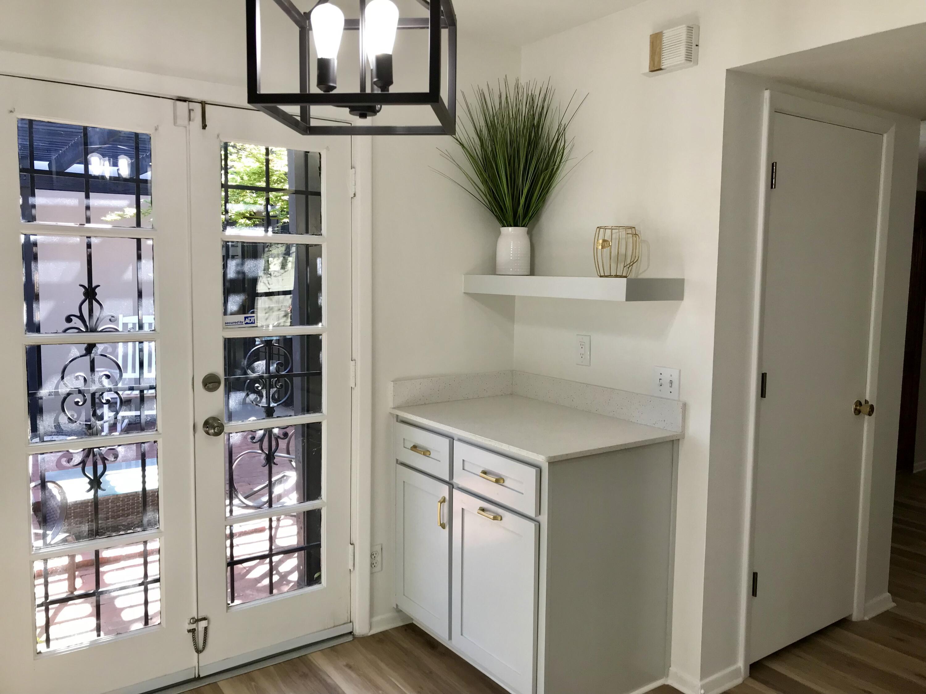 4301 Andrew Drive NE