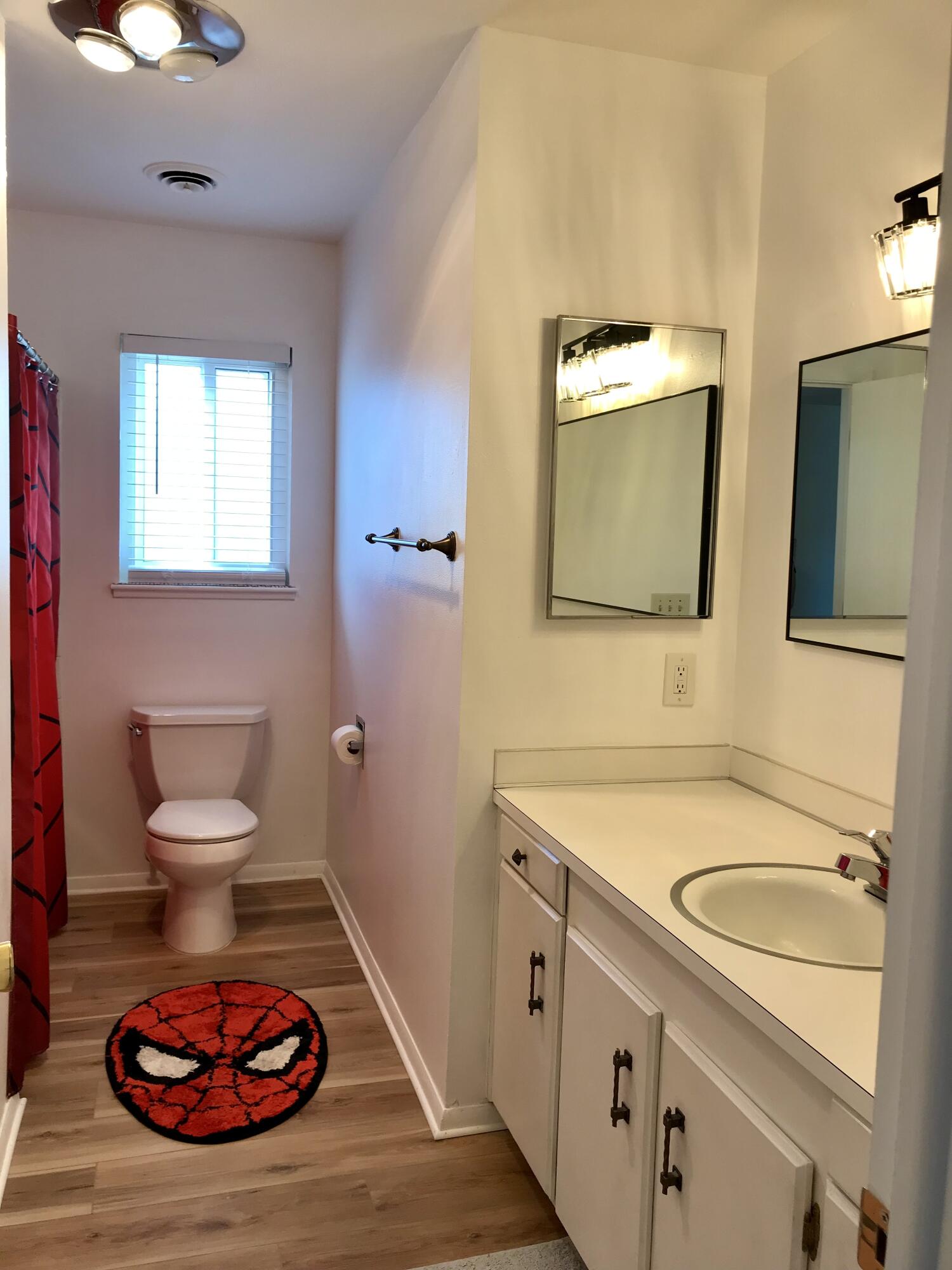 4301 Andrew Drive NE