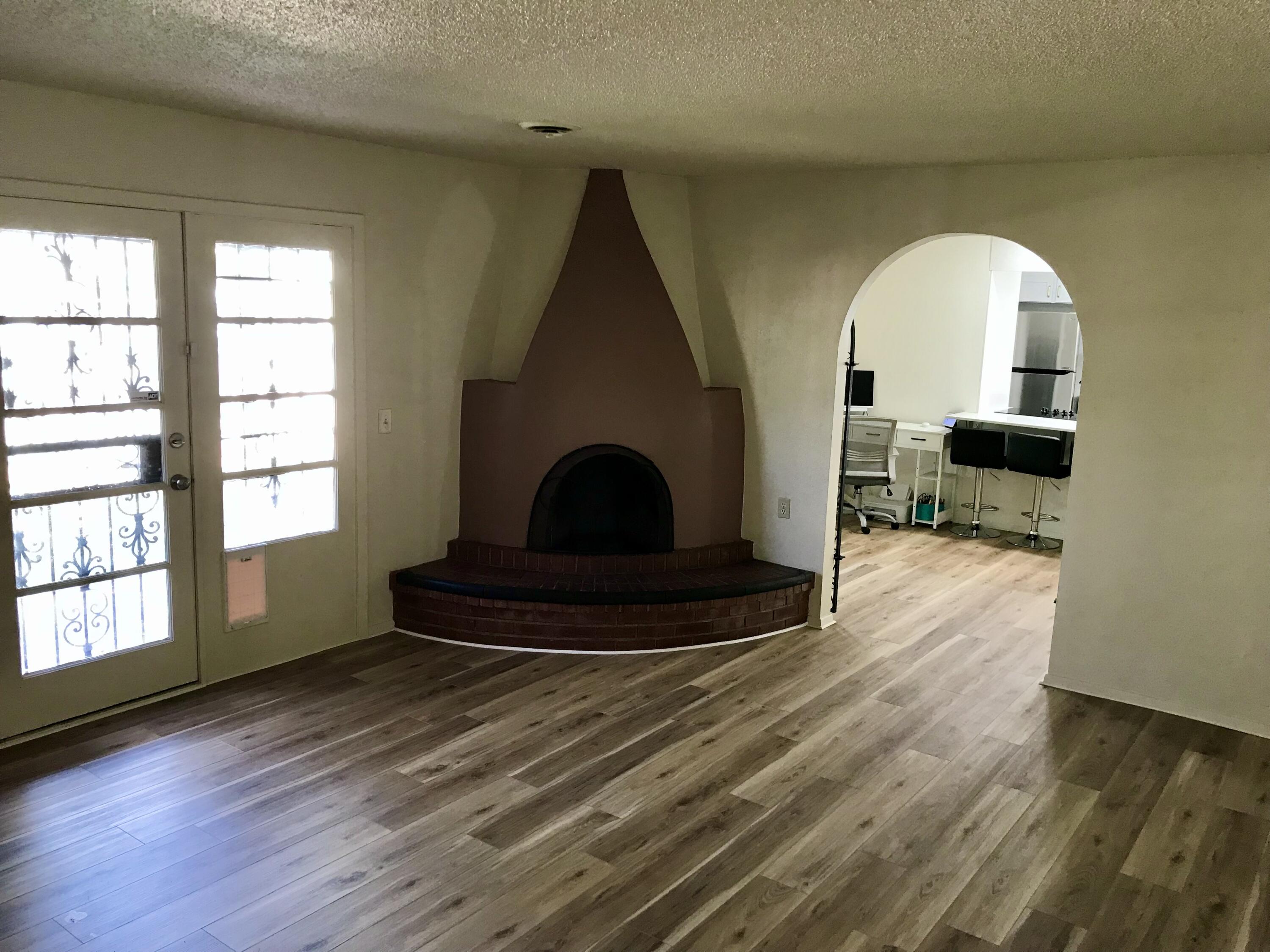 4301 Andrew Drive NE