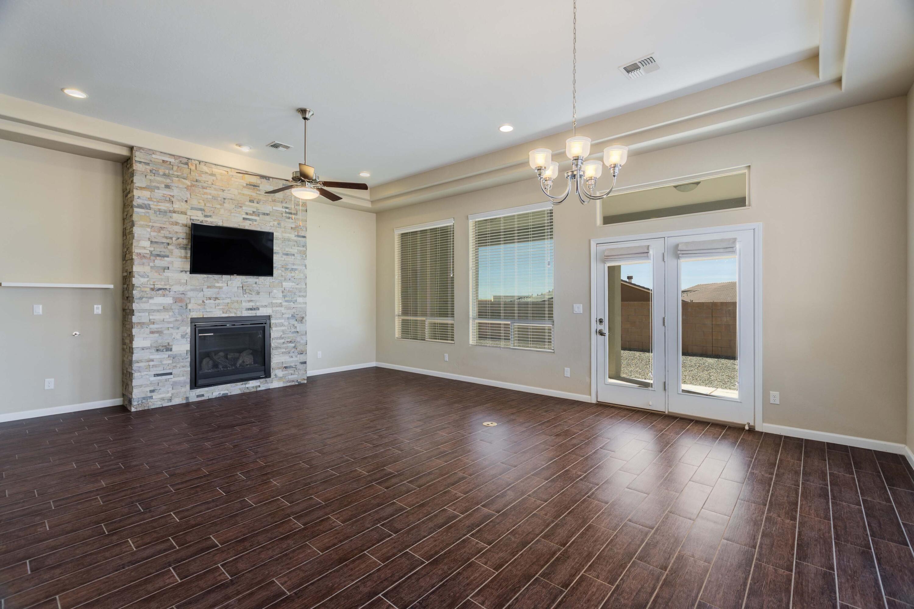 7436 Window Peak Road NW