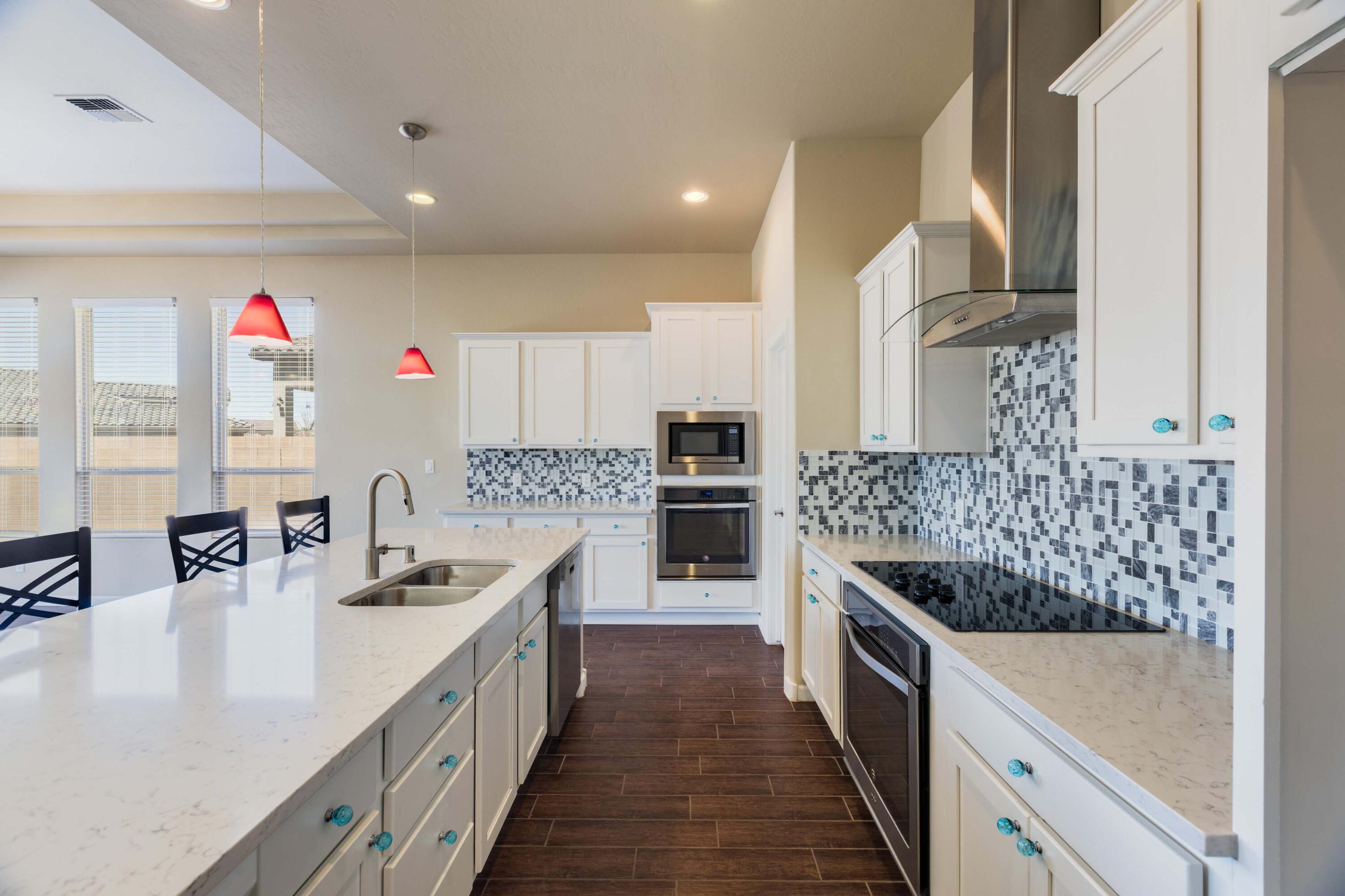 7436 Window Peak Road NW