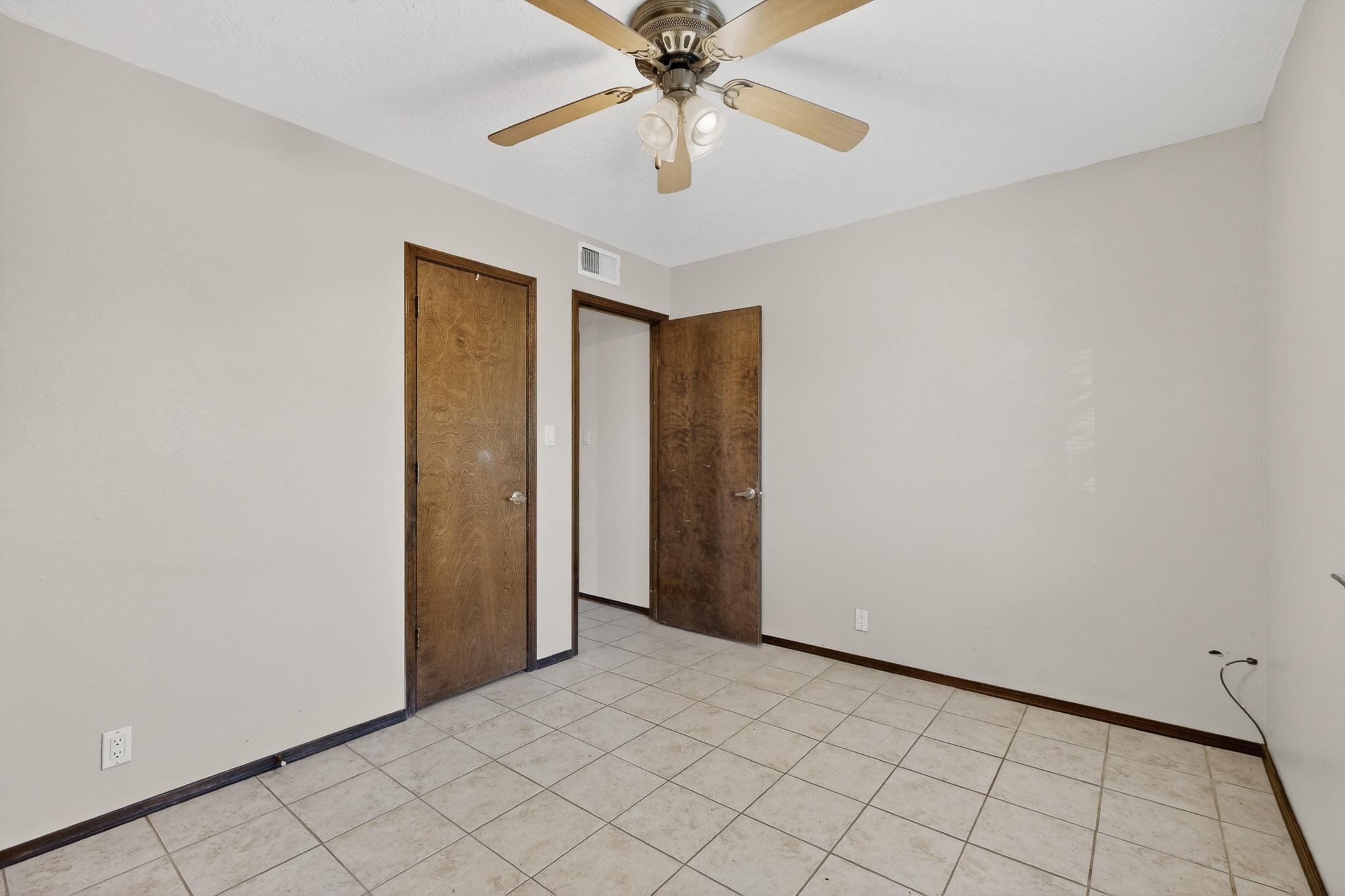 5401 Camino Sandia NE