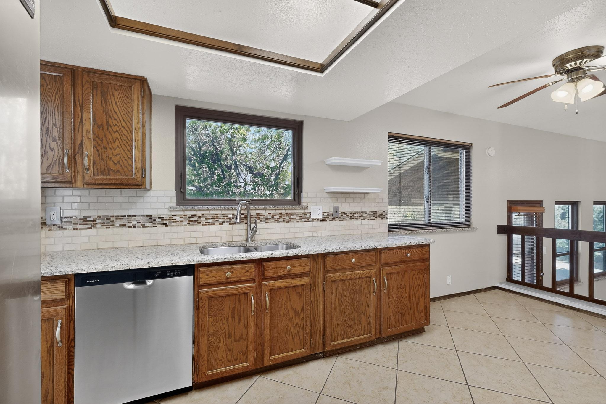 5401 Camino Sandia NE